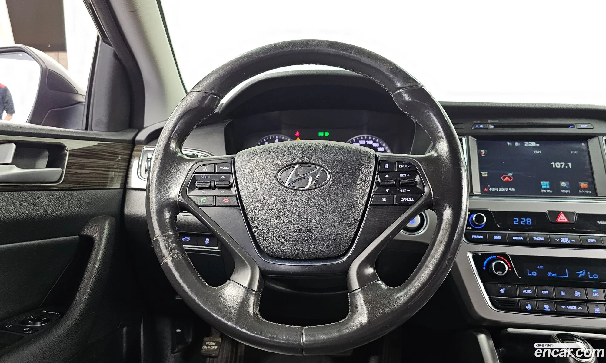 Hyundai LF Sonata 2014 — 7