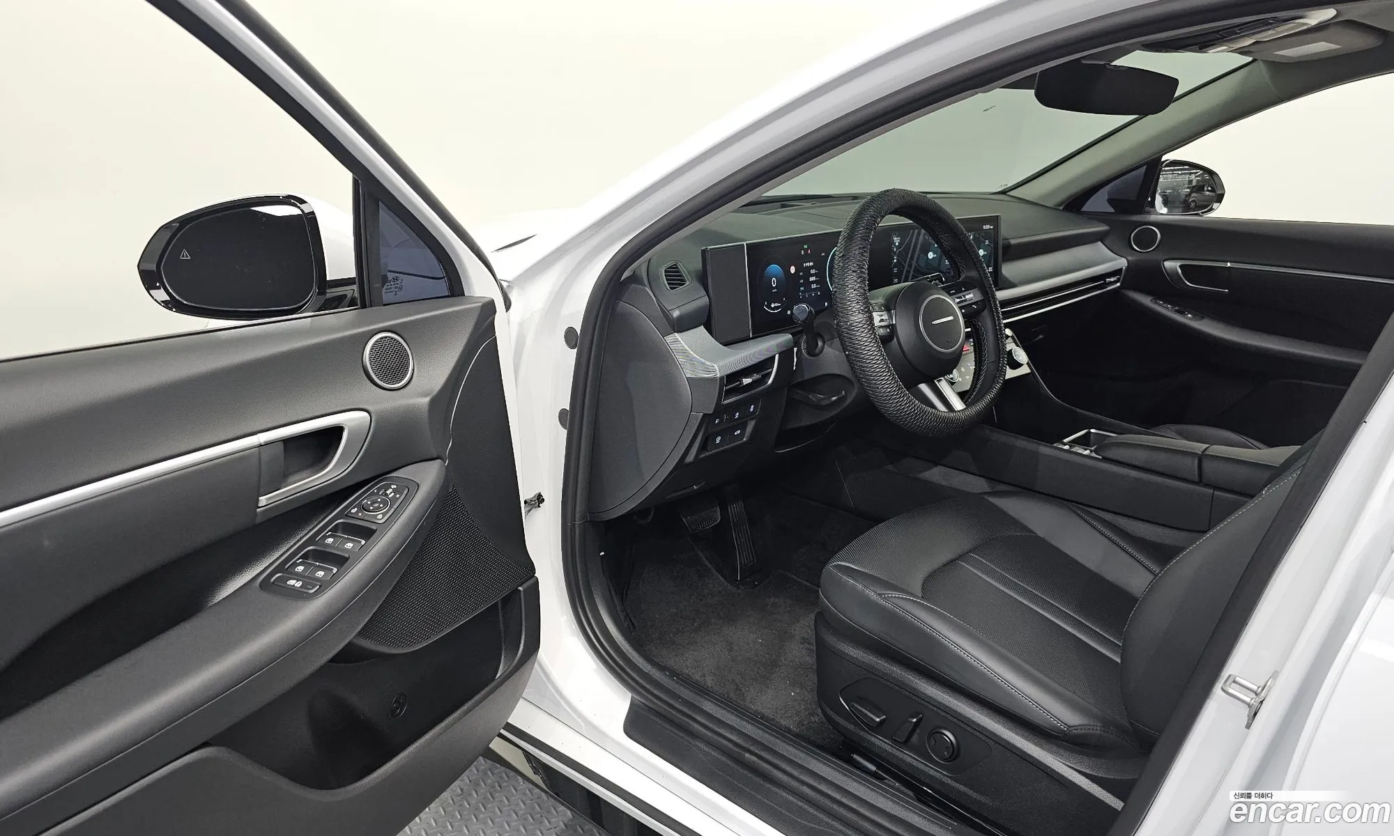Hyundai Sonata the Edge 2026 — 17