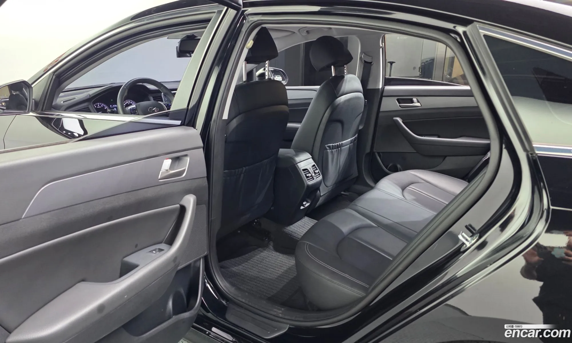 Hyundai Sonata New Rise 2017 — 16