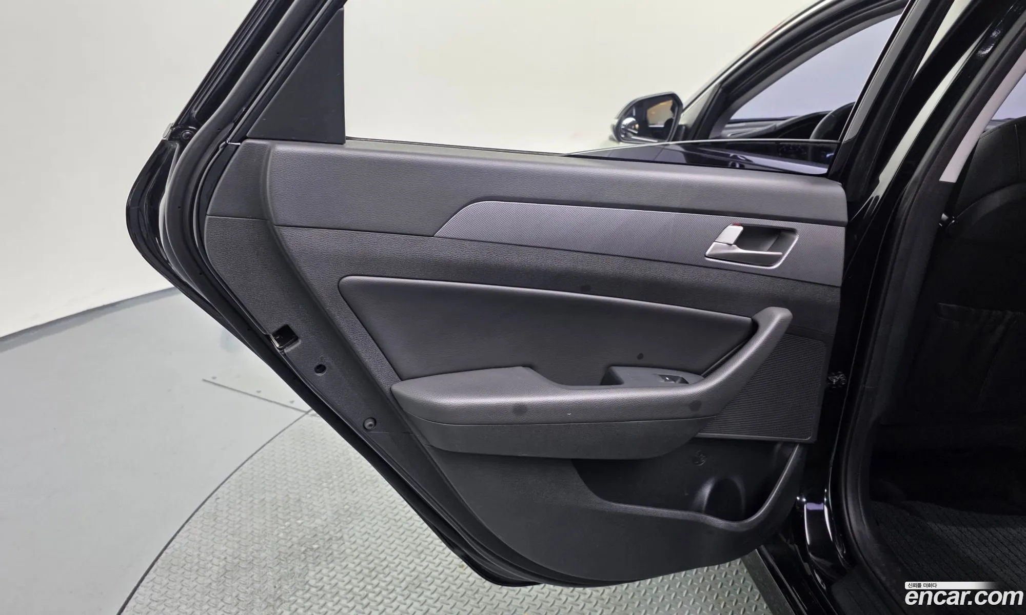 Hyundai Sonata New Rise 2017 — 29