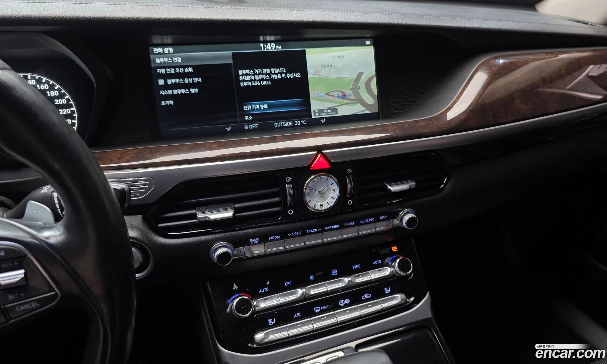 Genesis EQ900 2016 — 8