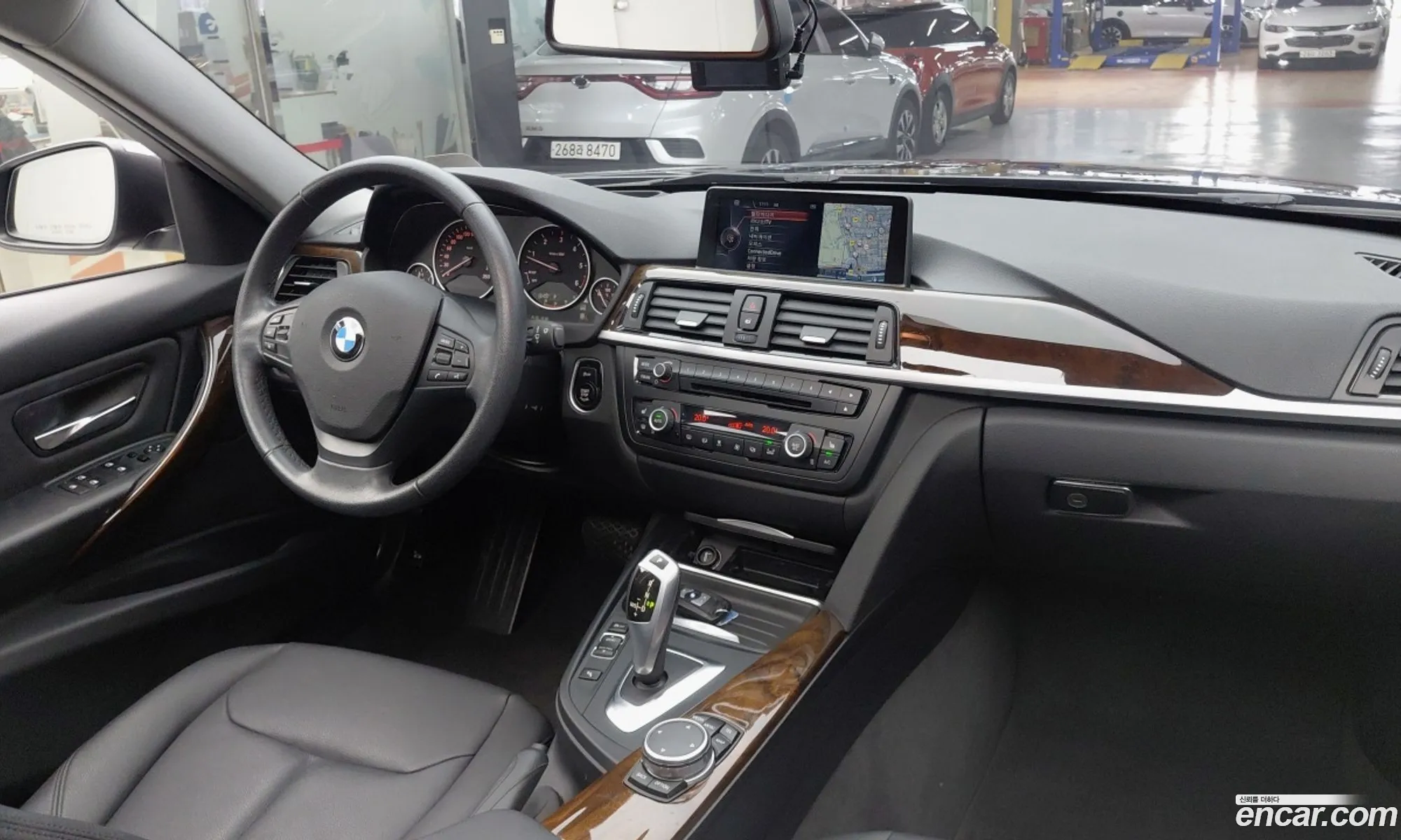 BMW 3 Series 2015 — 12