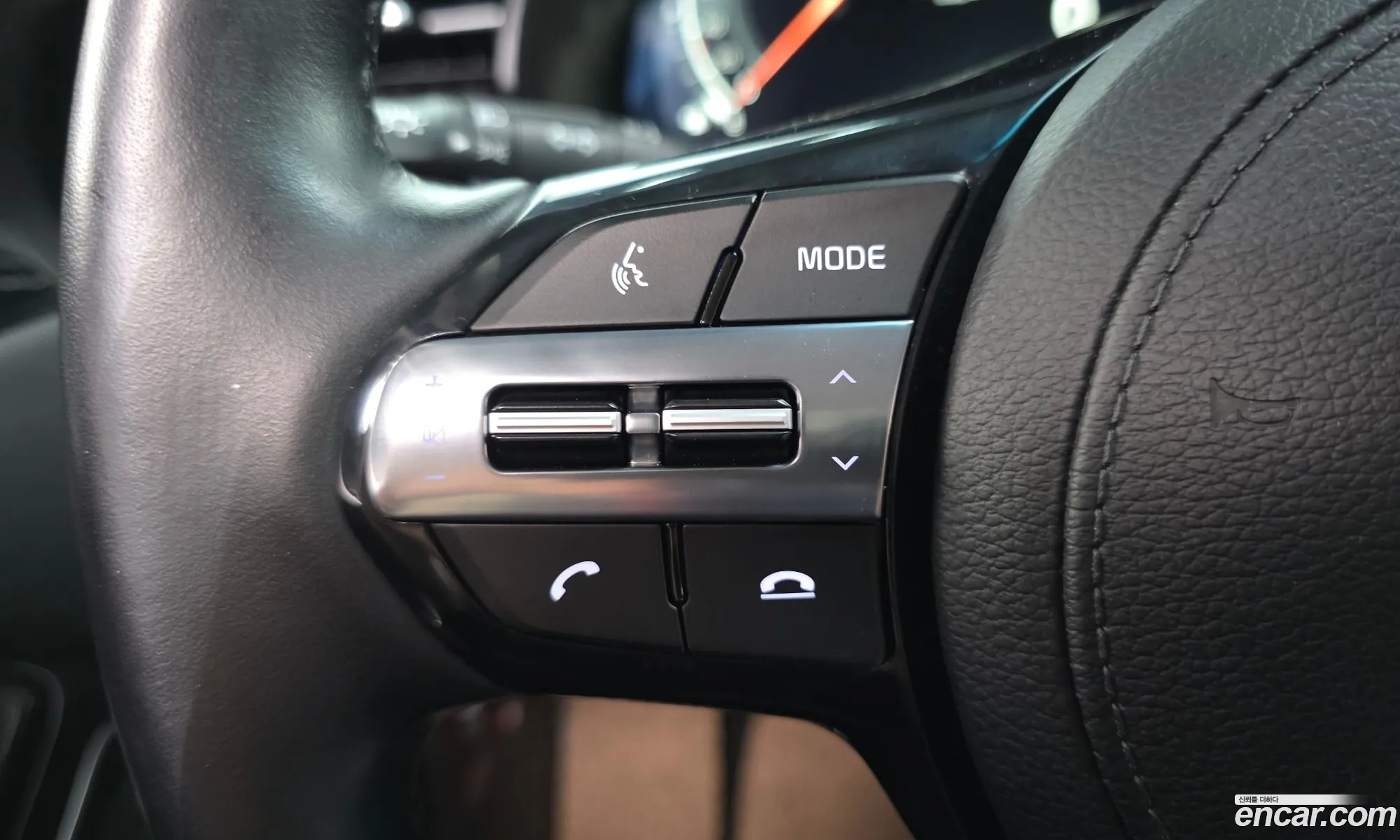 Kia K7 Premier 2020 — 31