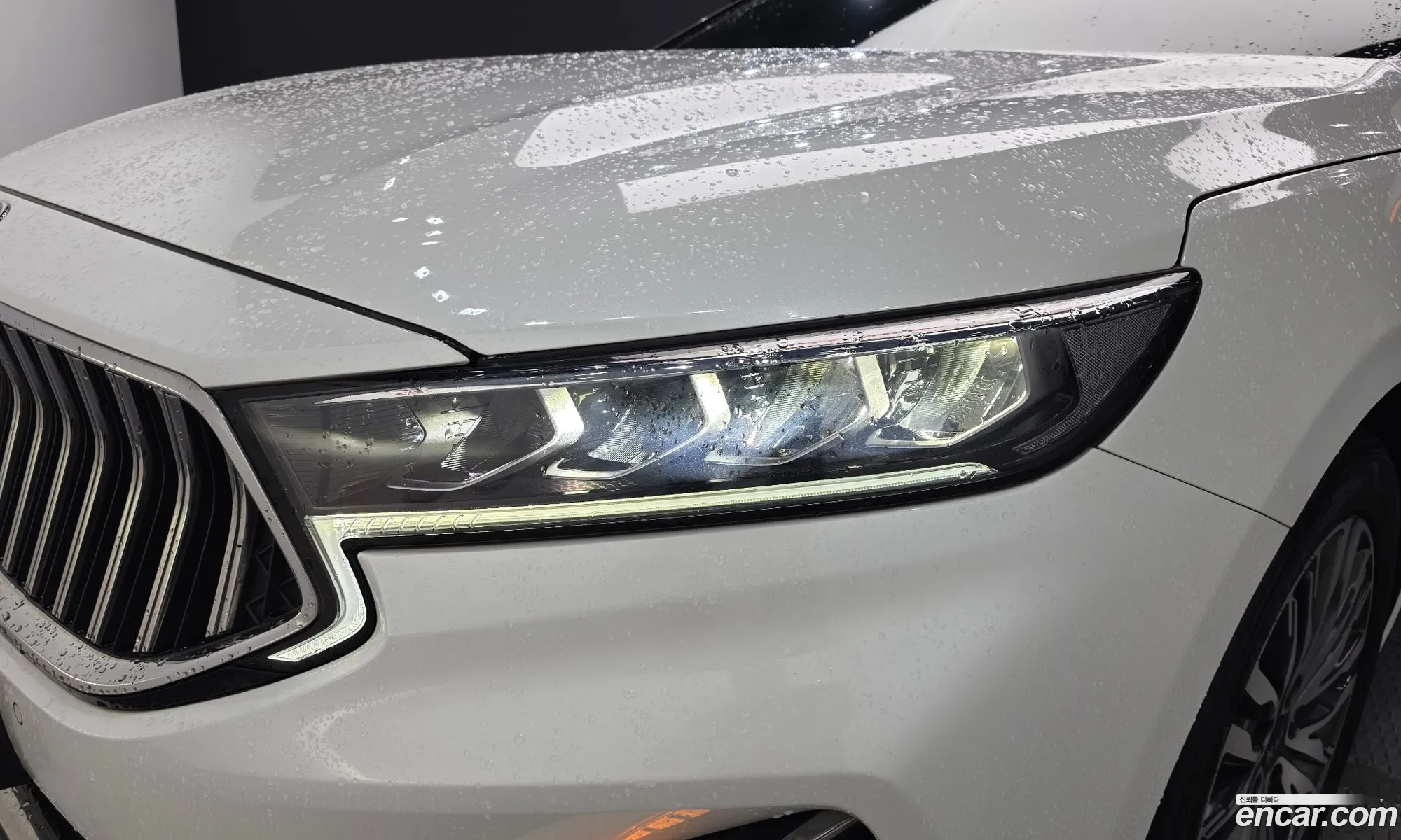Kia K7 Premier 2020 — 28