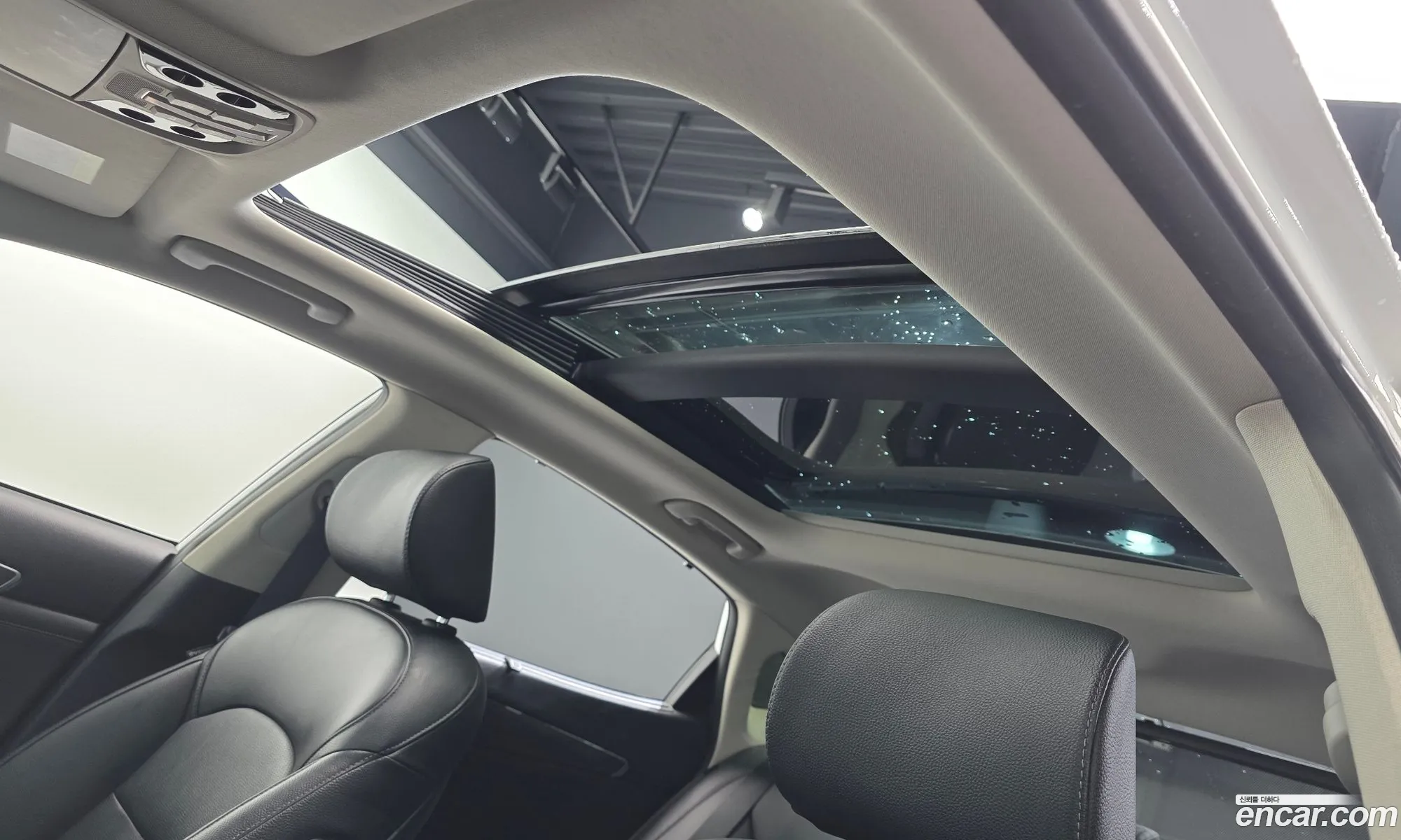 Kia K7 Premier 2020 — 20