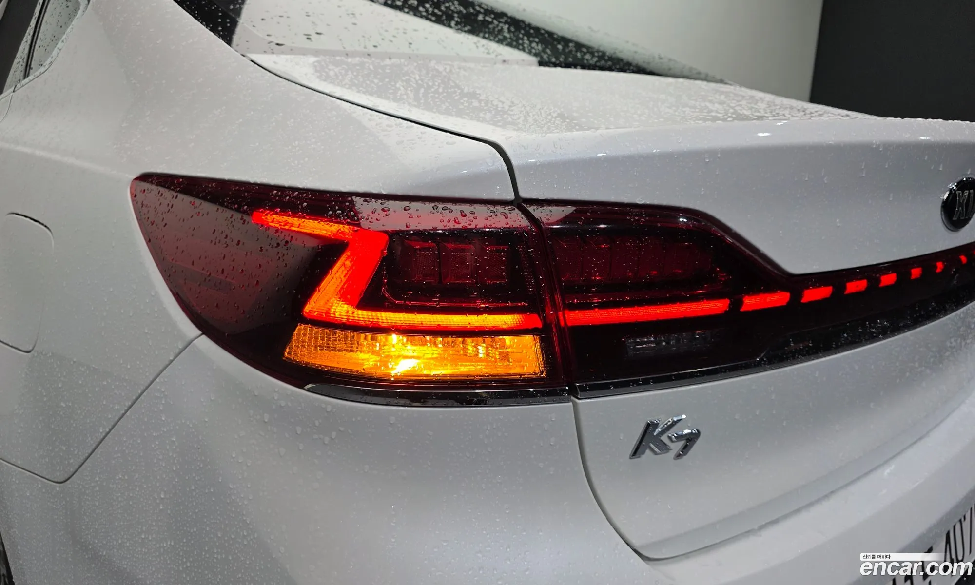 Kia K7 Premier 2020 — 33