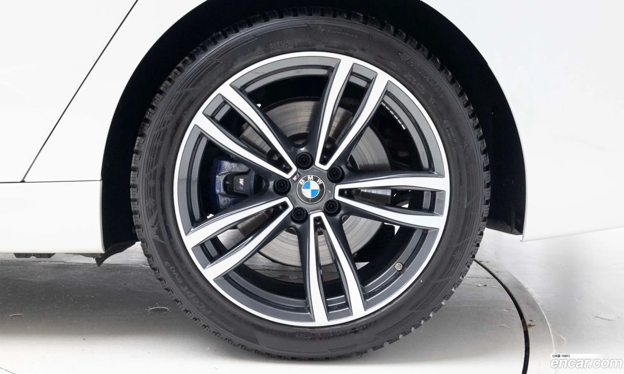 BMW 6 Series GT 2024 — 2