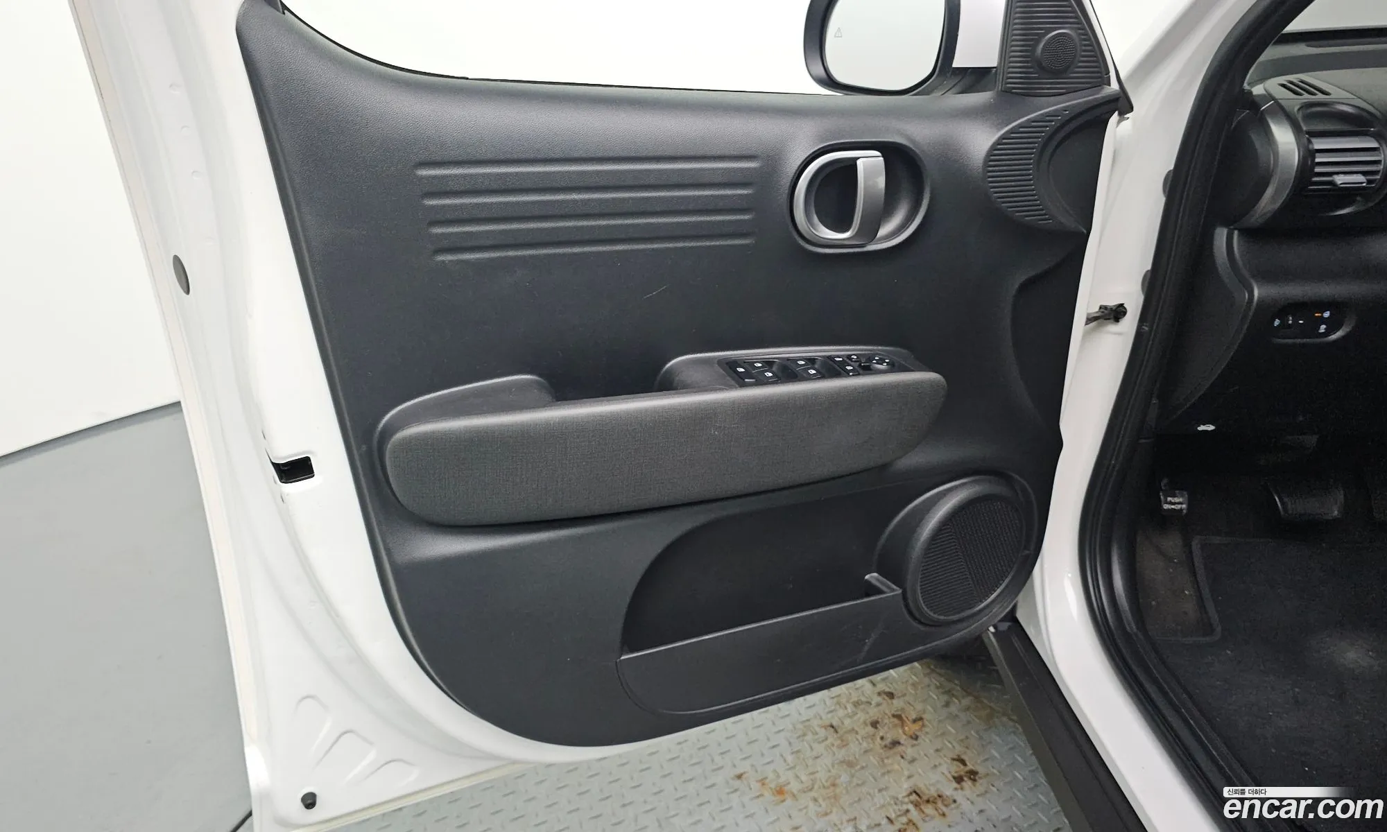 Hyundai Casper 2022 — 8