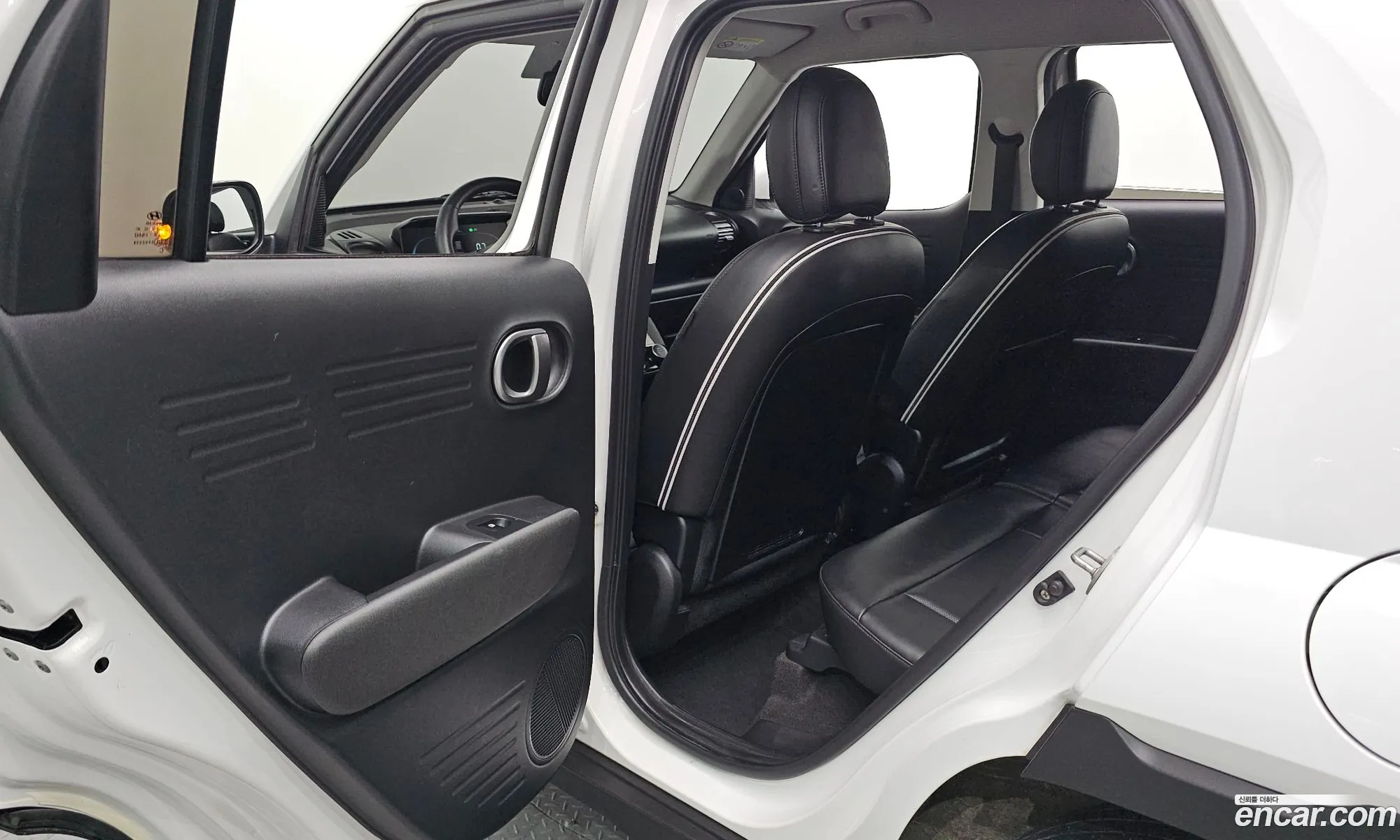 Hyundai Casper 2022 — 17