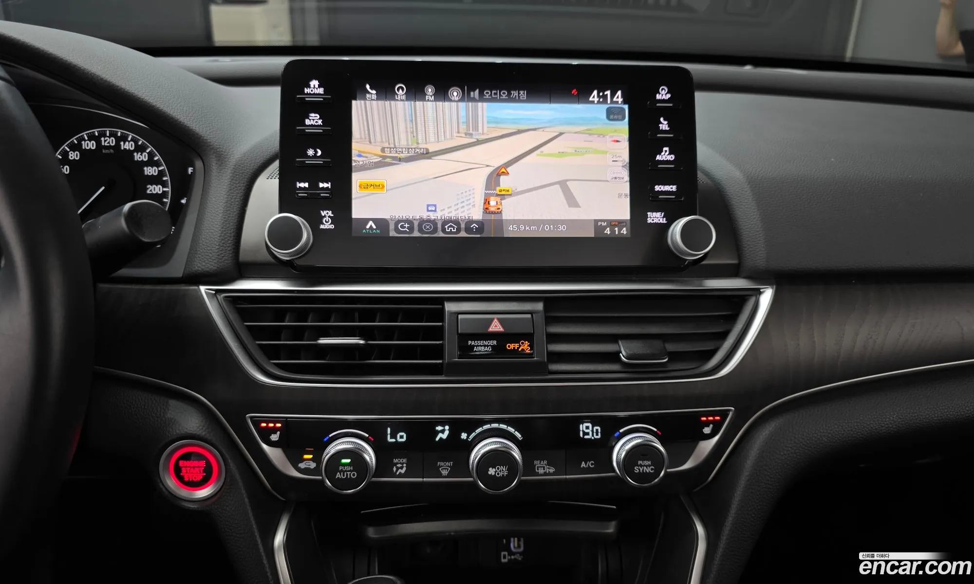 Honda Accord 10th Gen 2018 — 20