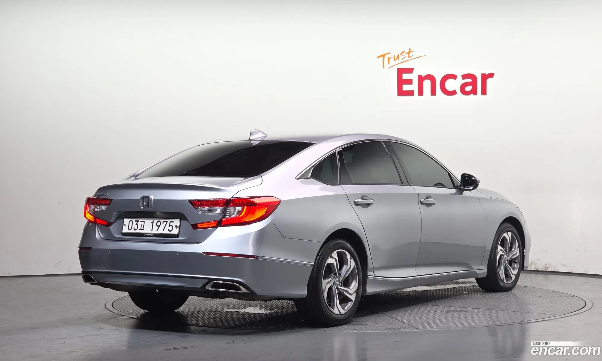 Honda Accord 10th Gen 2018 — 2