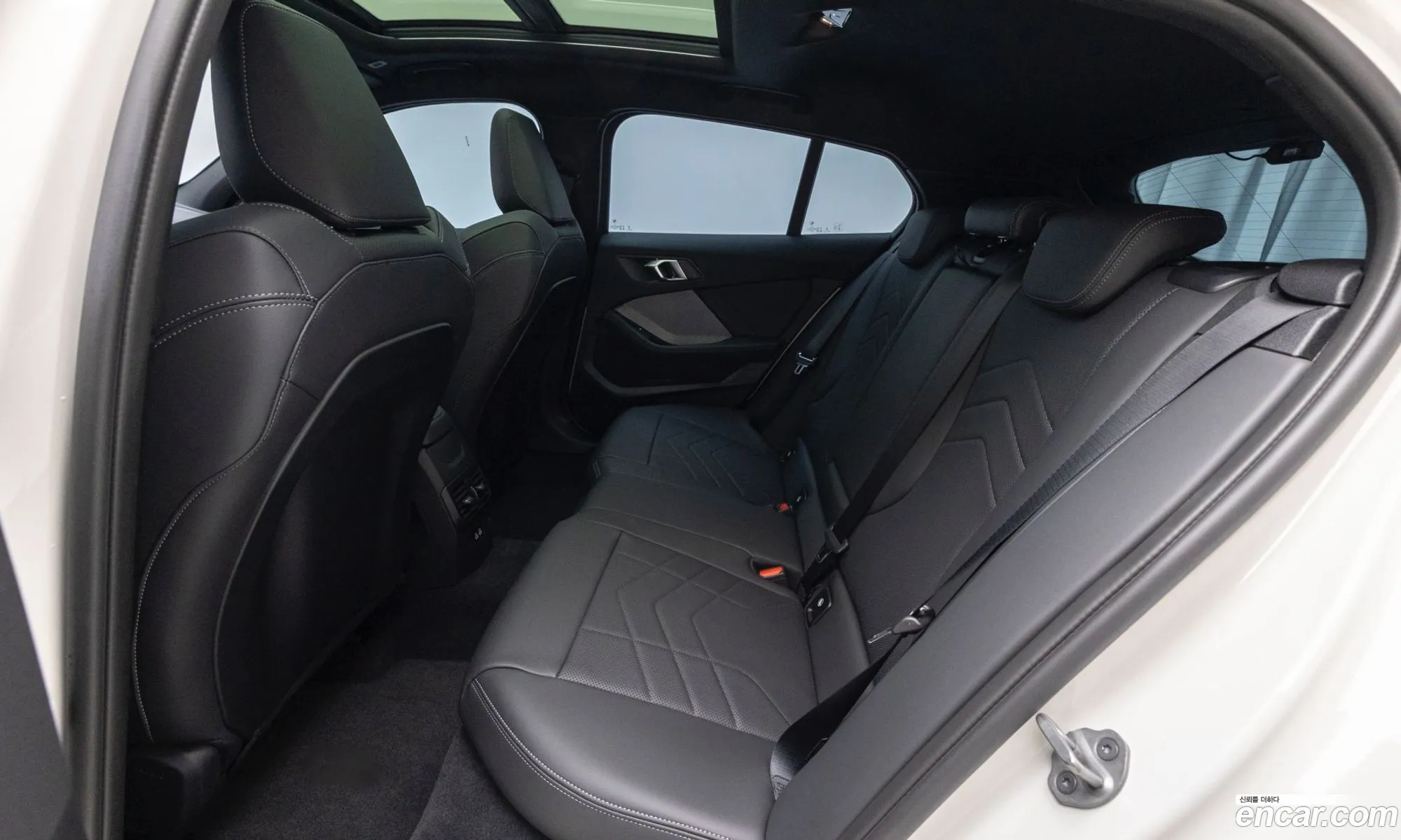 BMW 1 Series 2025 — 4