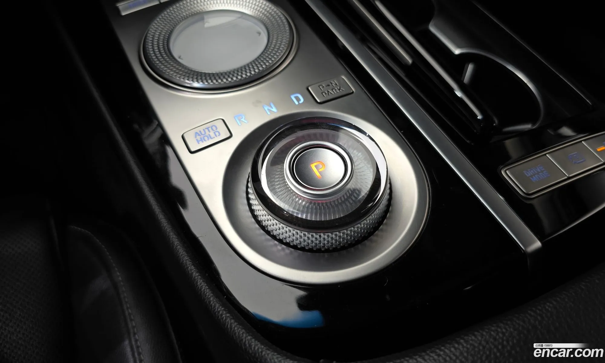 Genesis G80 2022 — 2