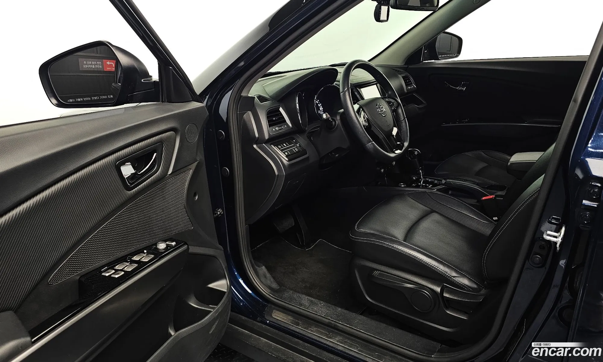 KG Mobility (SsangYong) Tivoli 2017 — 16