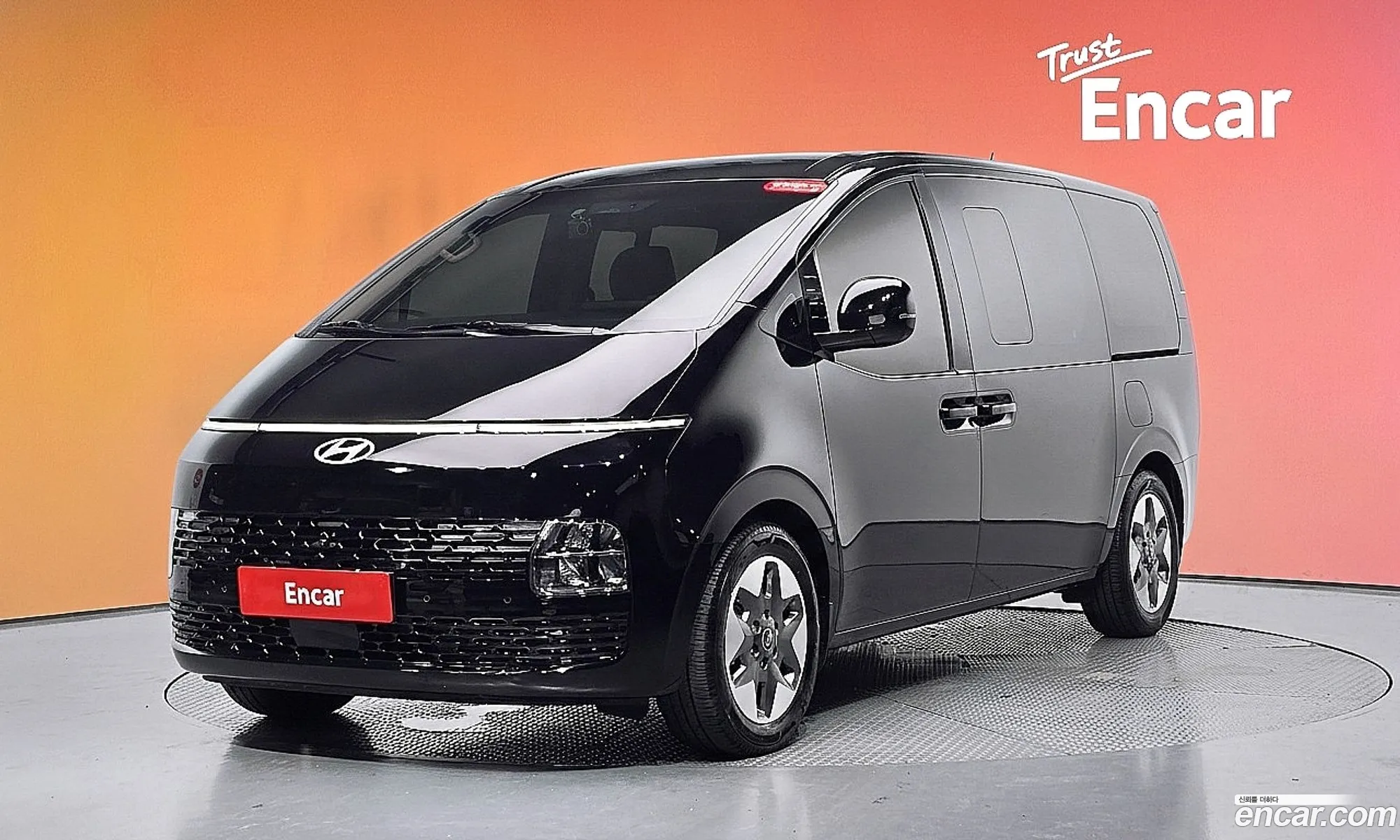 Hyundai Staria 2024 — 29