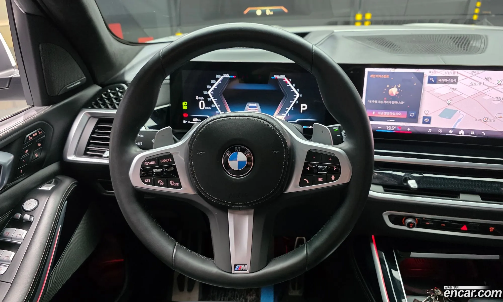 BMW X7 2024 WBA21EM02R9W03504 — 2