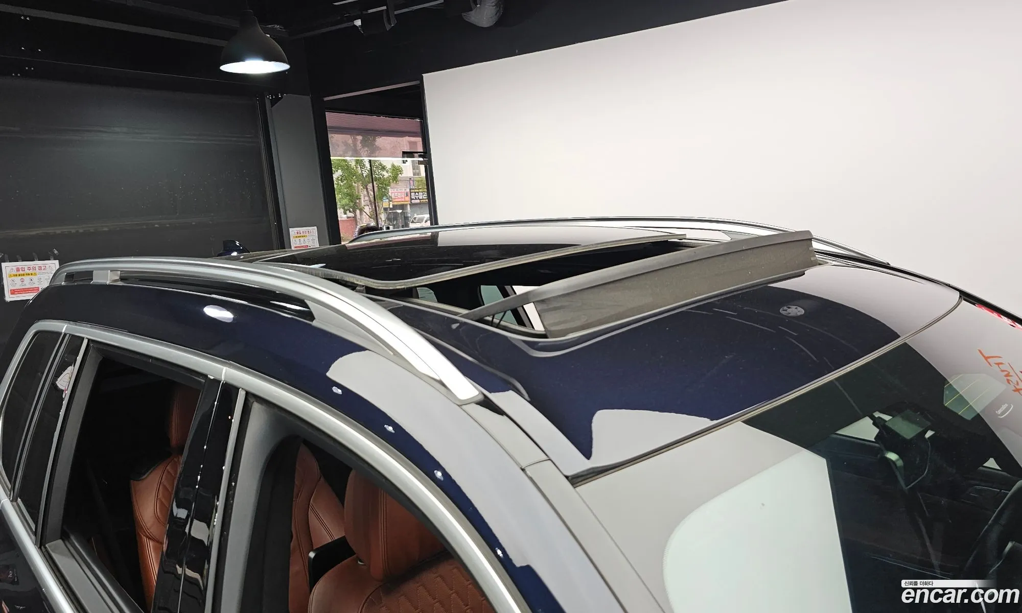 BMW X7 2021 — 16