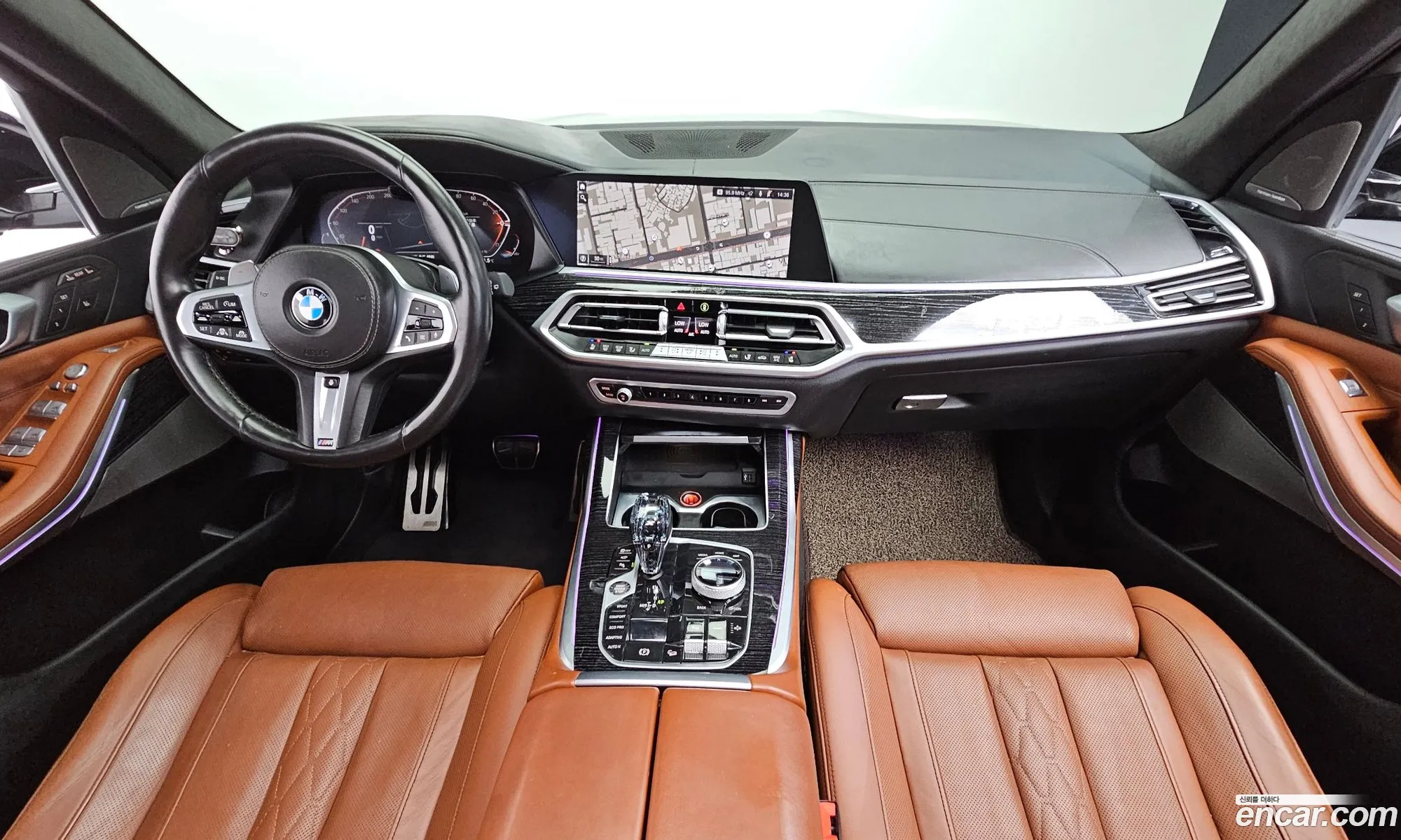 BMW X7 2021 — 10