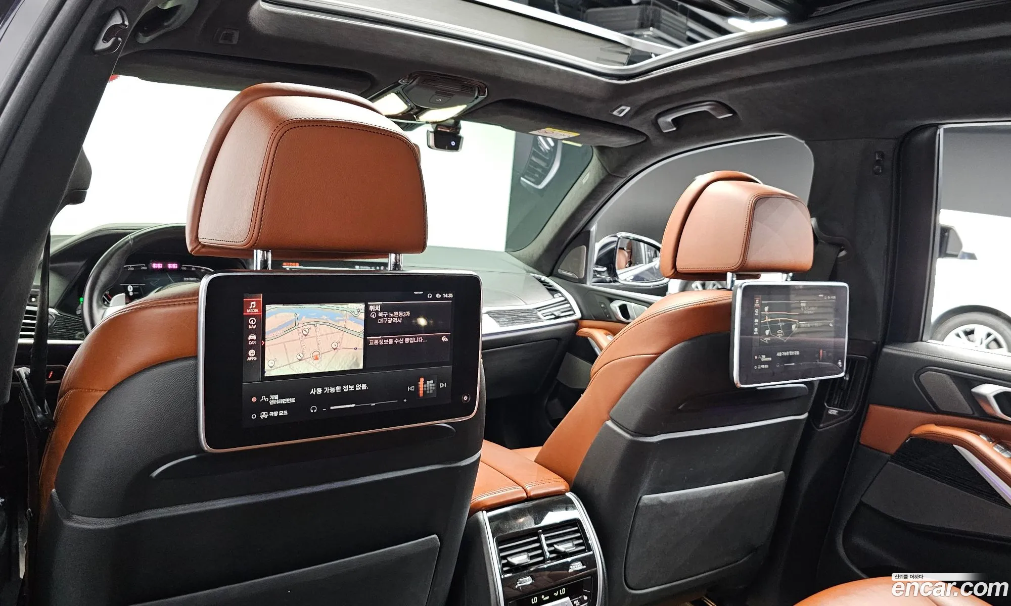 BMW X7 2021 — 17