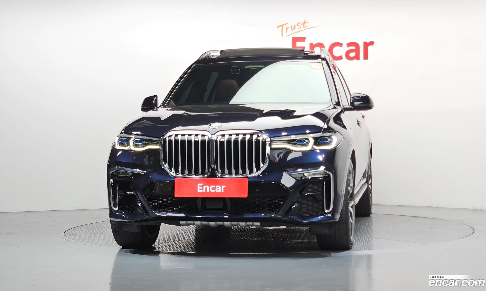 BMW X7 2021 — 15