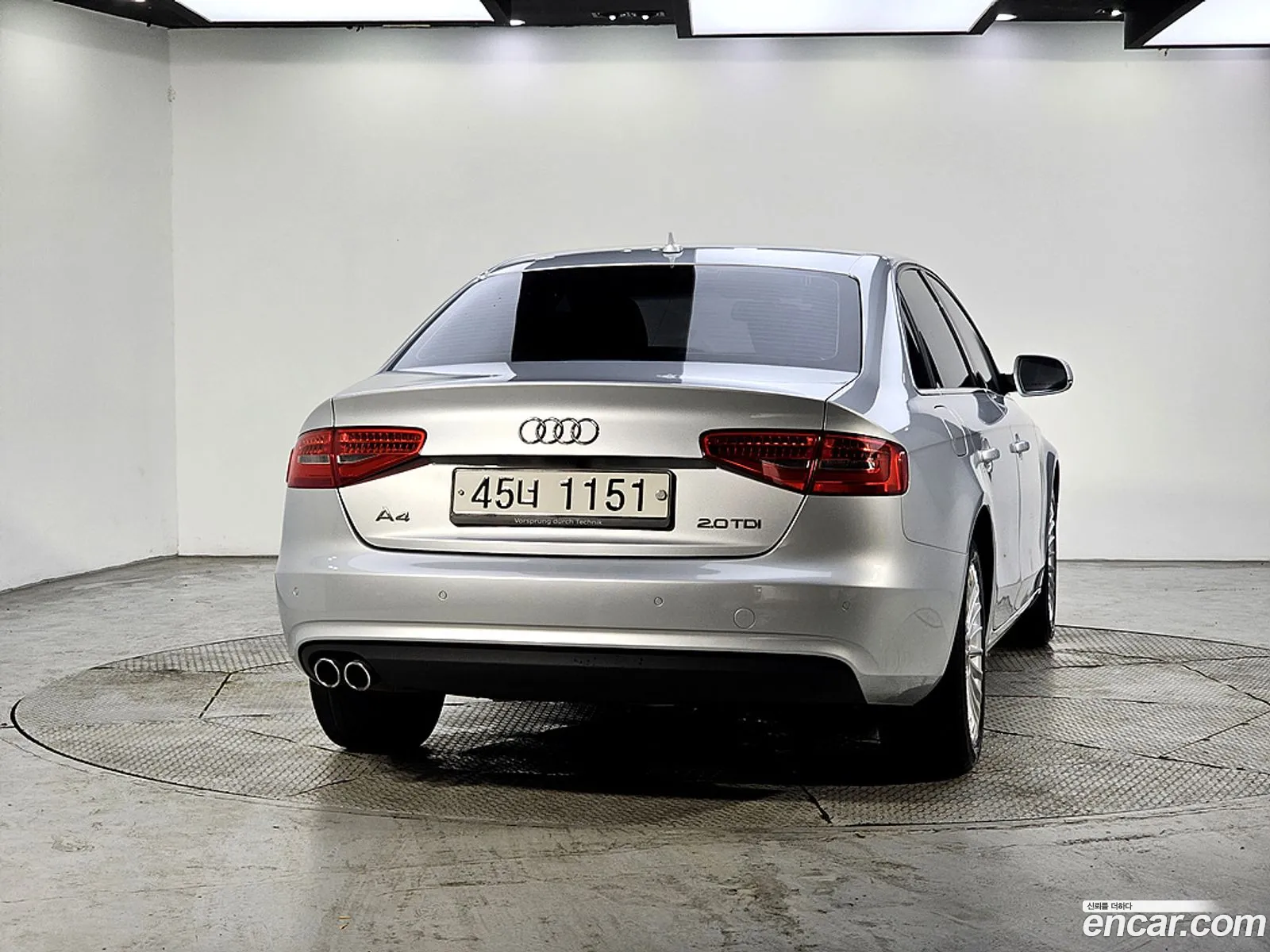 Audi A4 2014 — 11