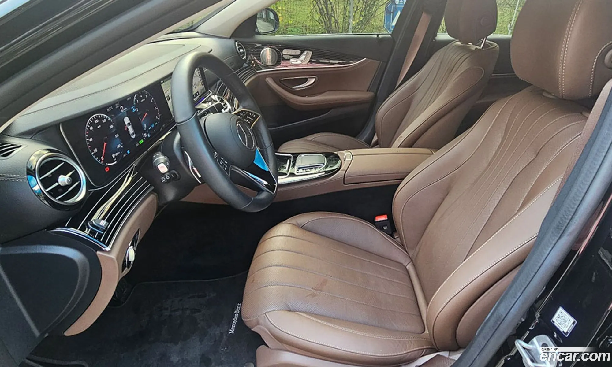 Mercedes-Benz E-Class W213 2023 — 12