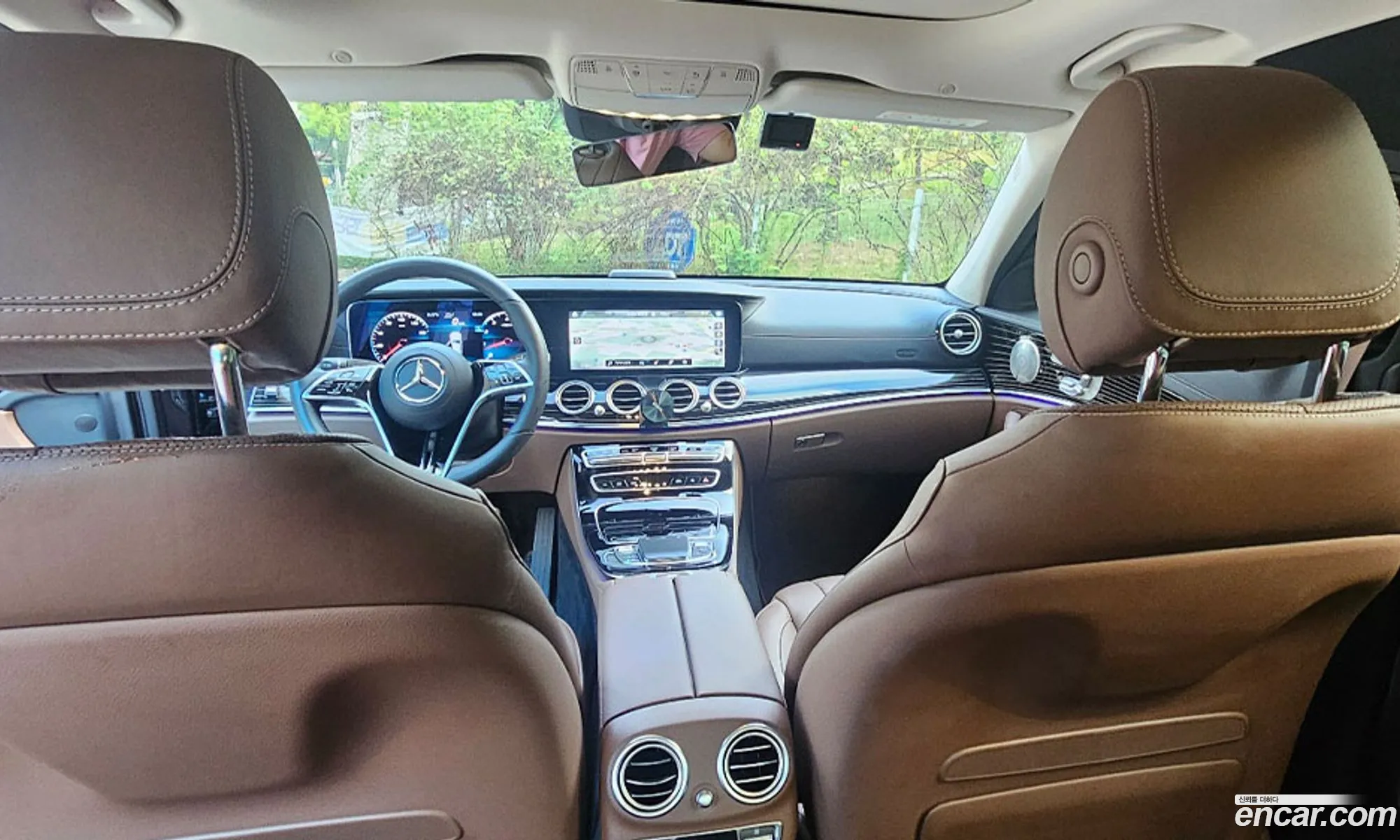 Mercedes-Benz E-Class W213 2023 — 19