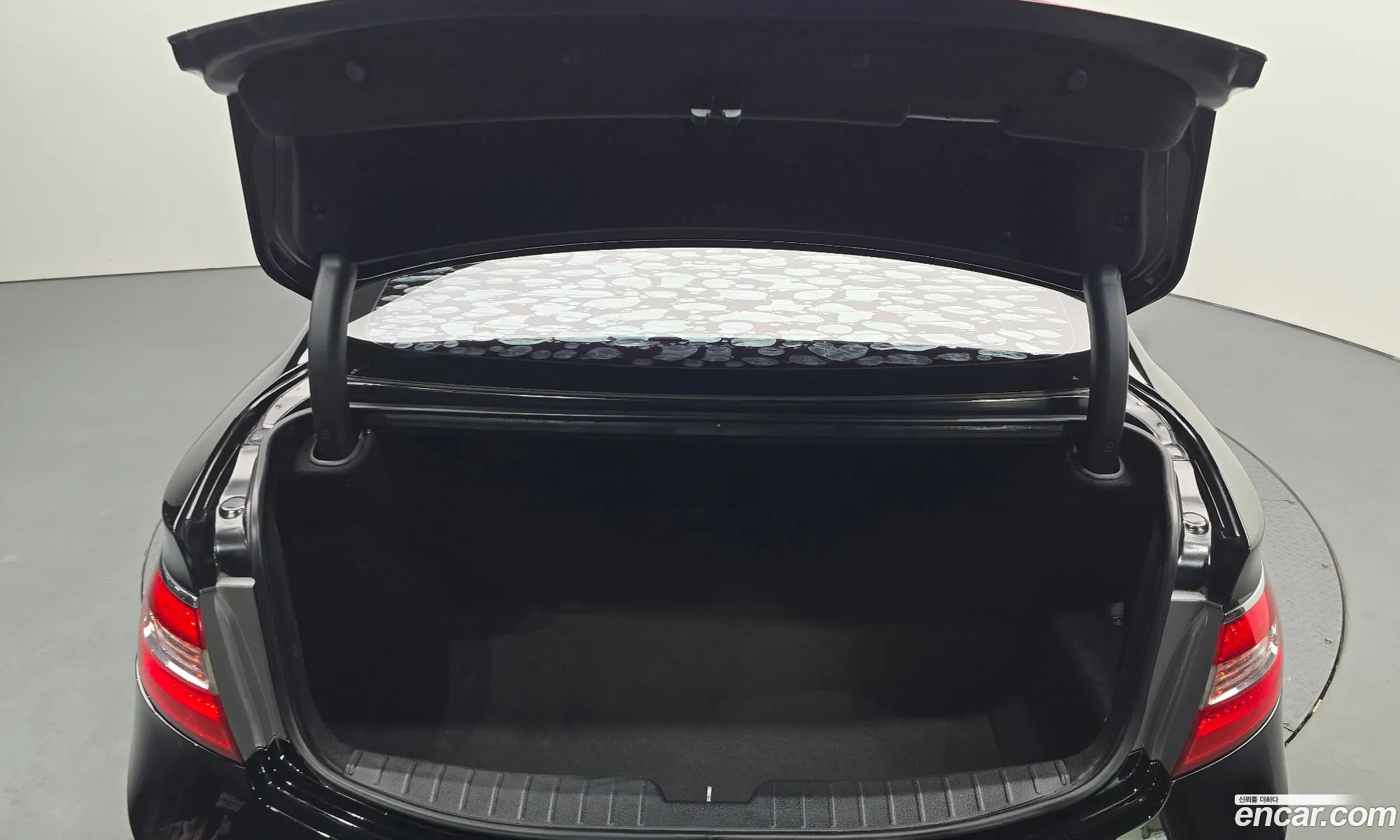 Hyundai Grandeur HG Hybrid 2015 — 14