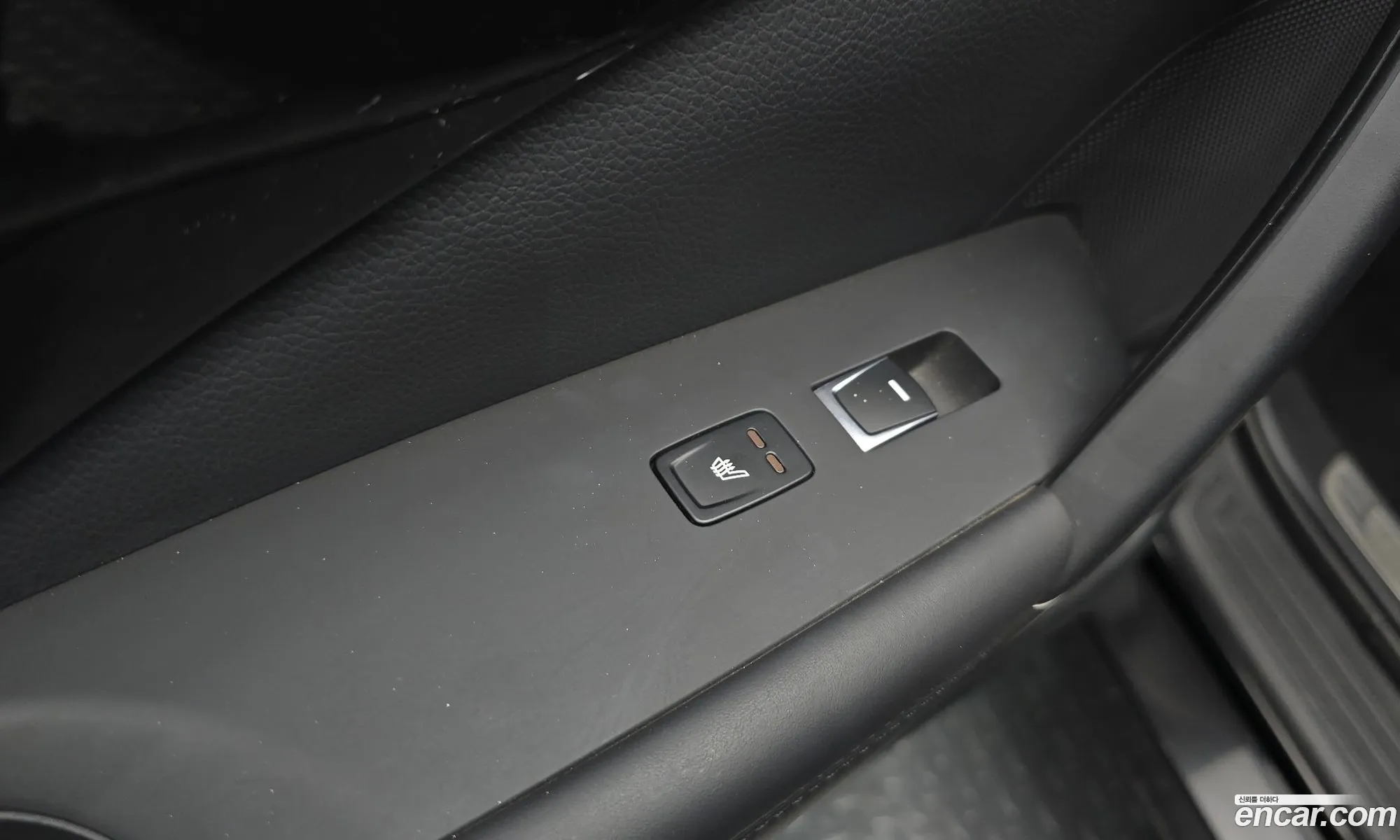 Hyundai Grandeur HG Hybrid 2015 — 4