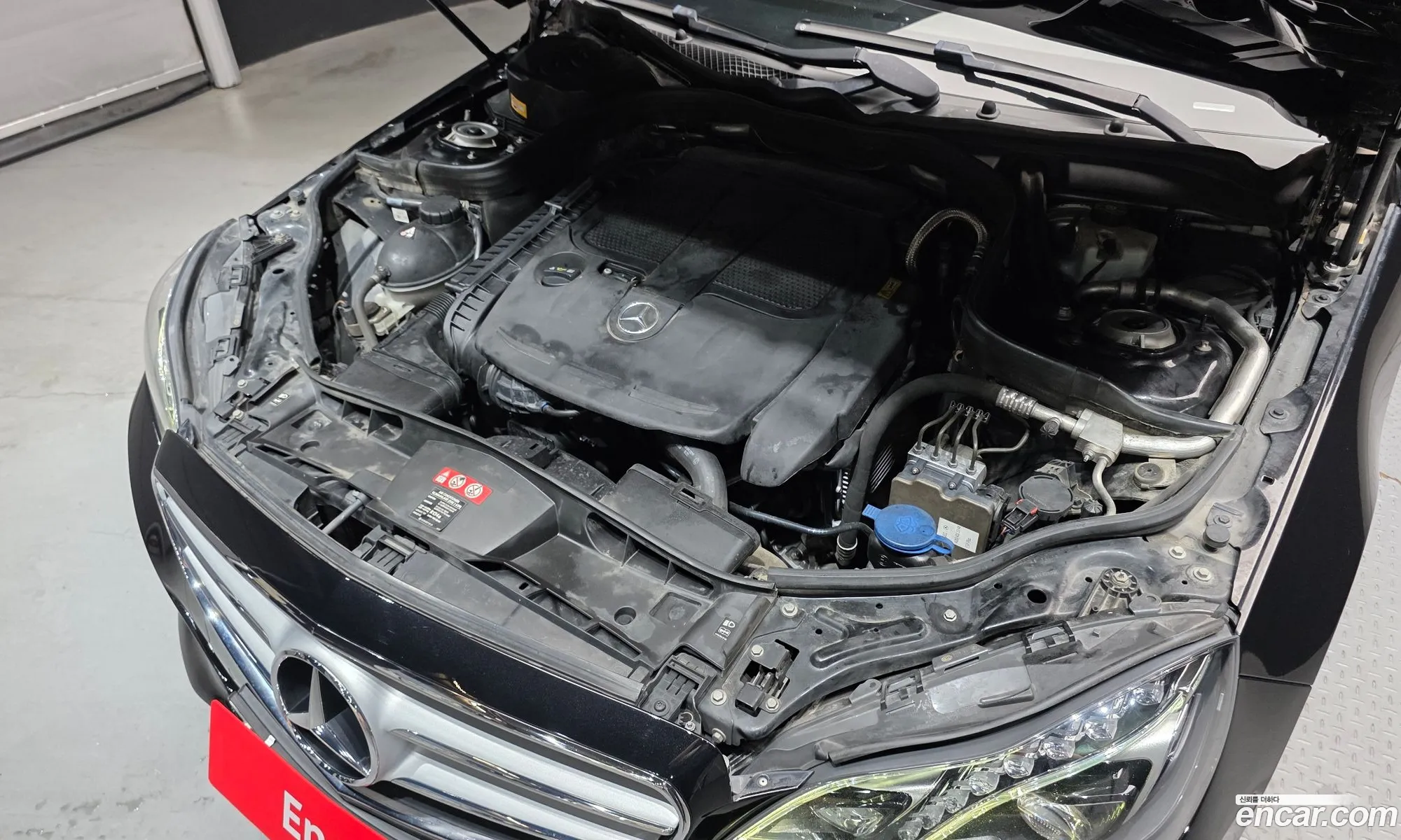 Mercedes-Benz E-Class W212 2014 WDDHF8BB5EB043698 — 3