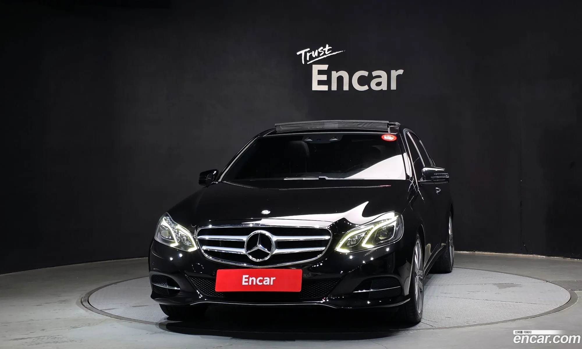 Mercedes-Benz E-Class W212 2014 WDDHF8BB5EB043698 — 15