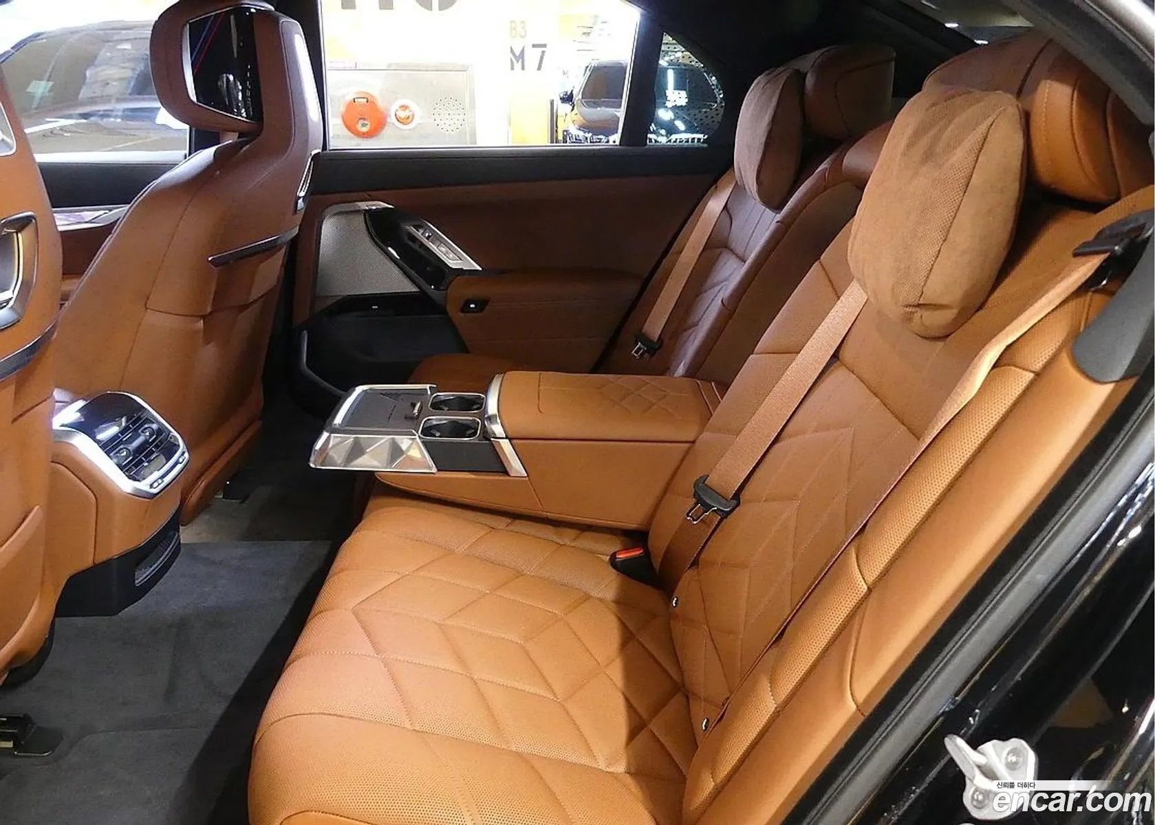 BMW 7 Series 2025 — 7