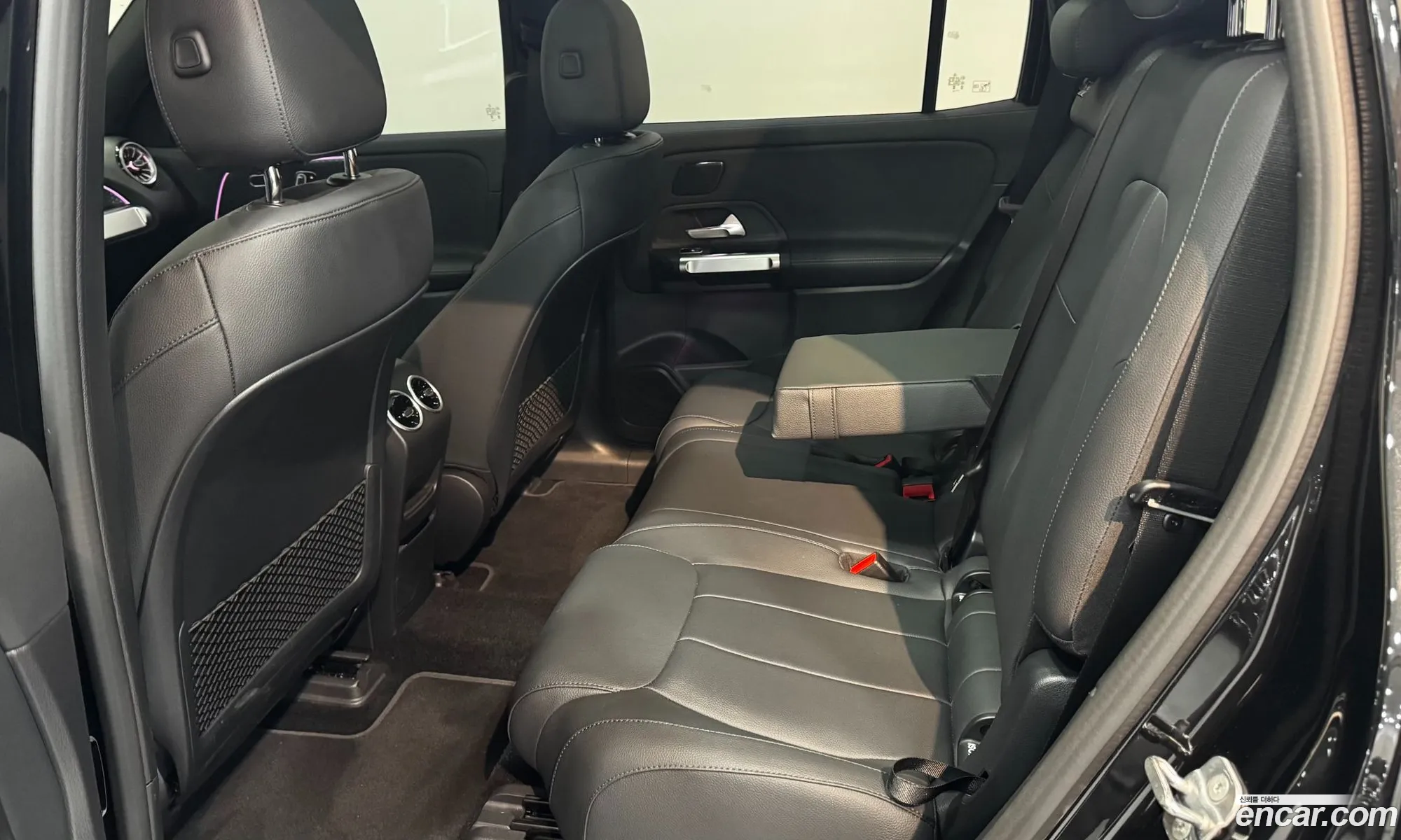 Mercedes-Benz EQB X243 2025 — 7