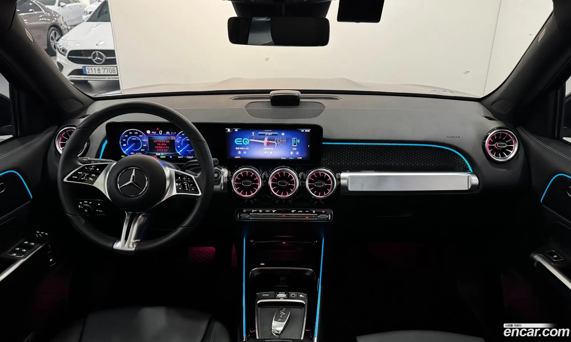 Mercedes-Benz EQB X243 2025 — 15