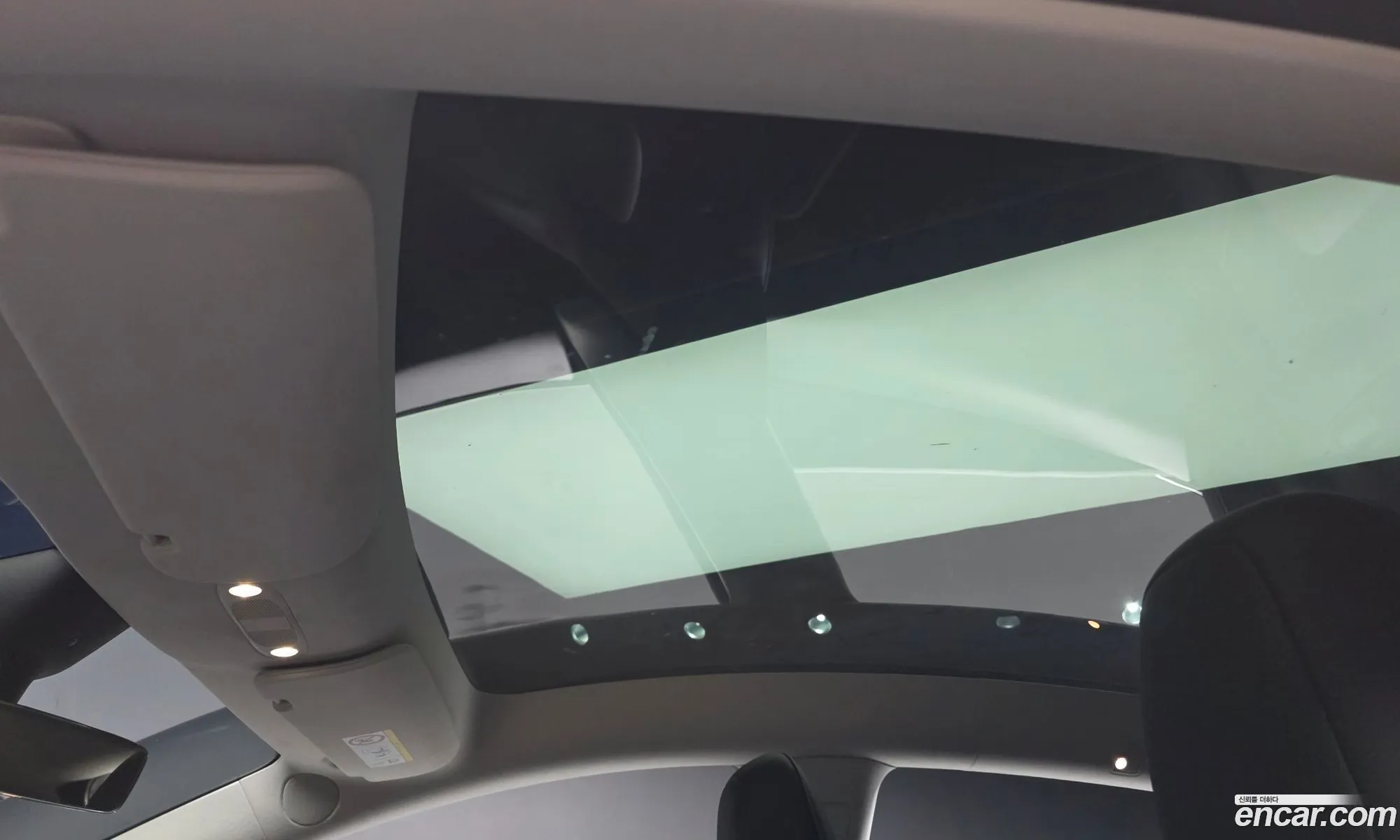 Tesla Model Y 2024 — 11
