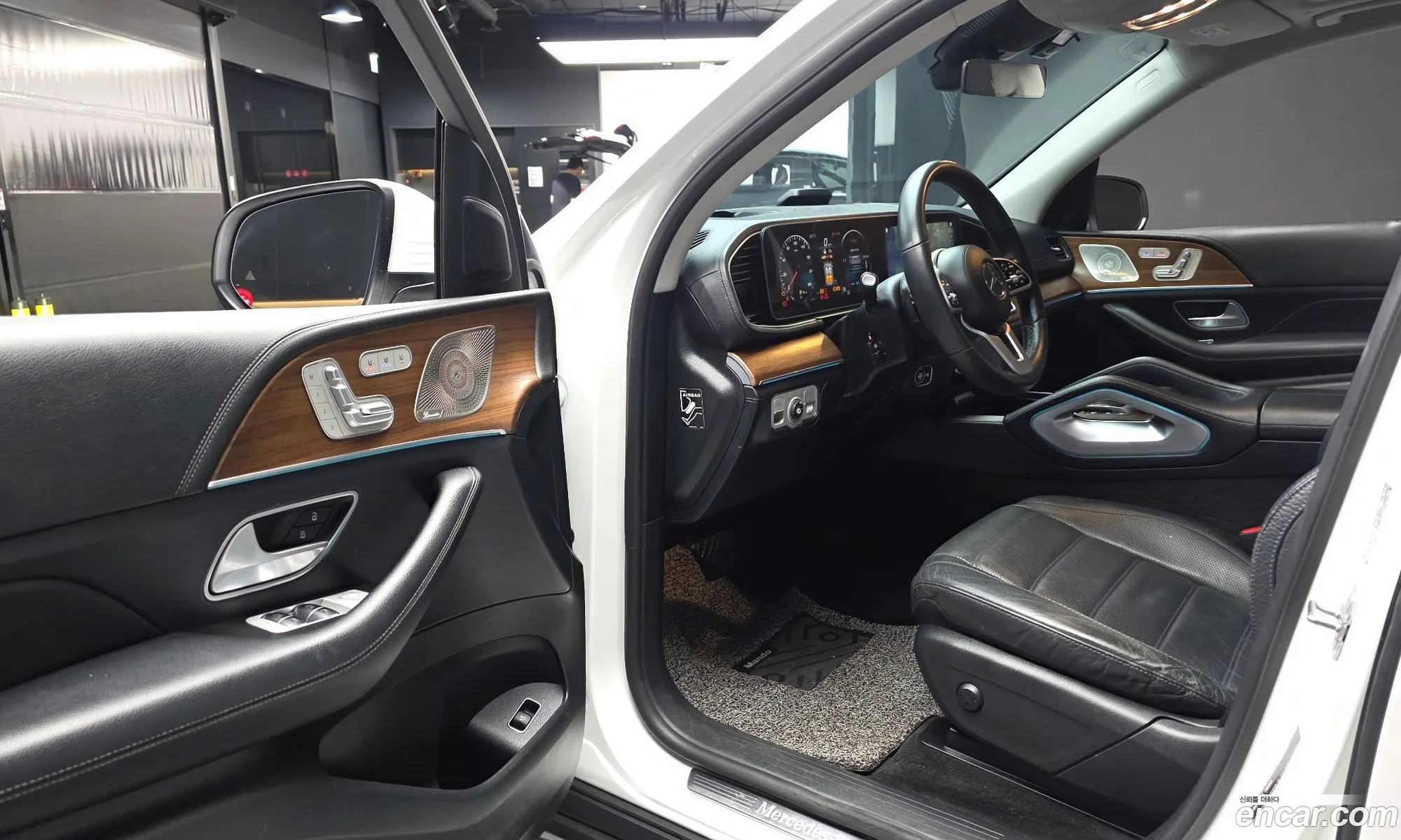 Mercedes-Benz GLE-Class W167 2021 — 3