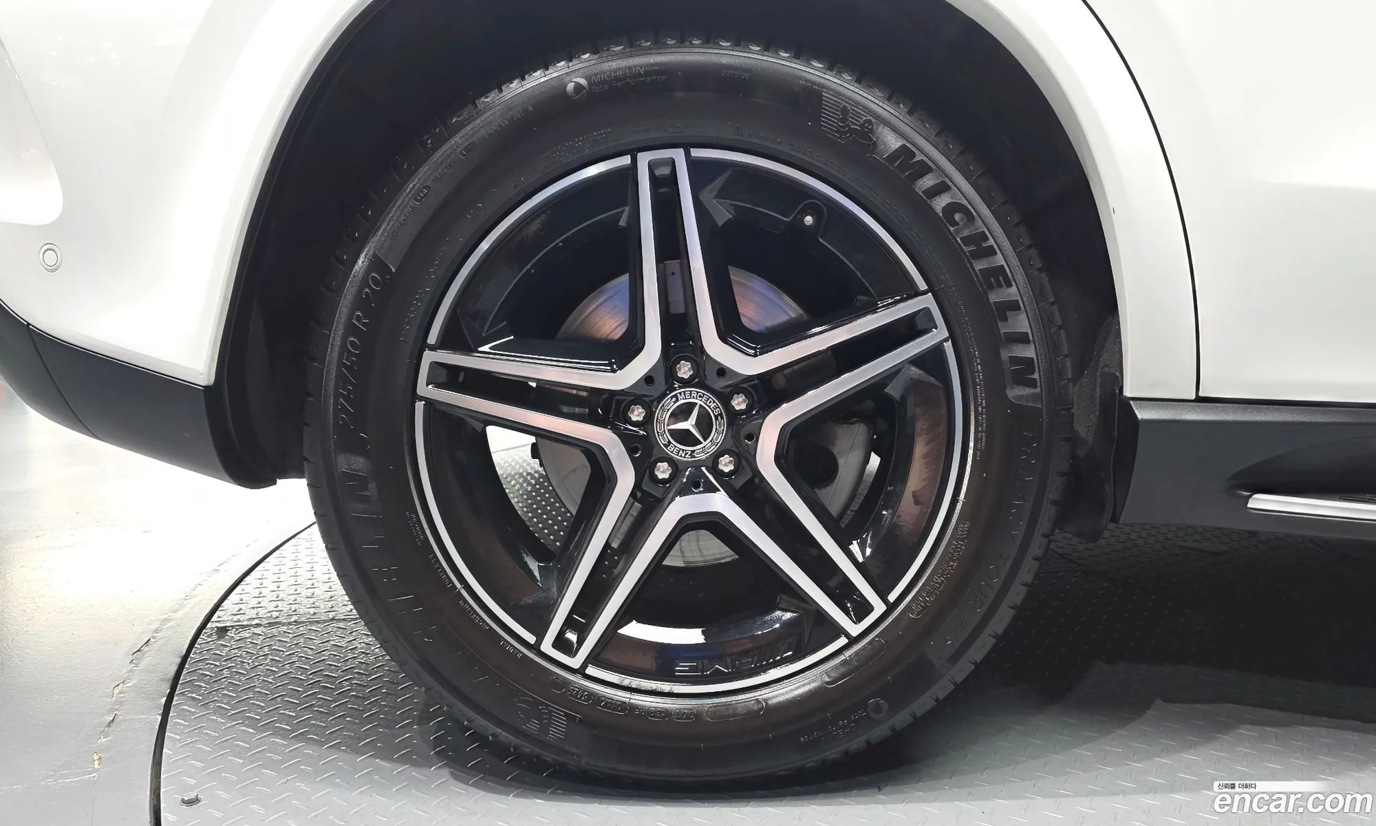 Mercedes-Benz GLE-Class W167 2021 — 16