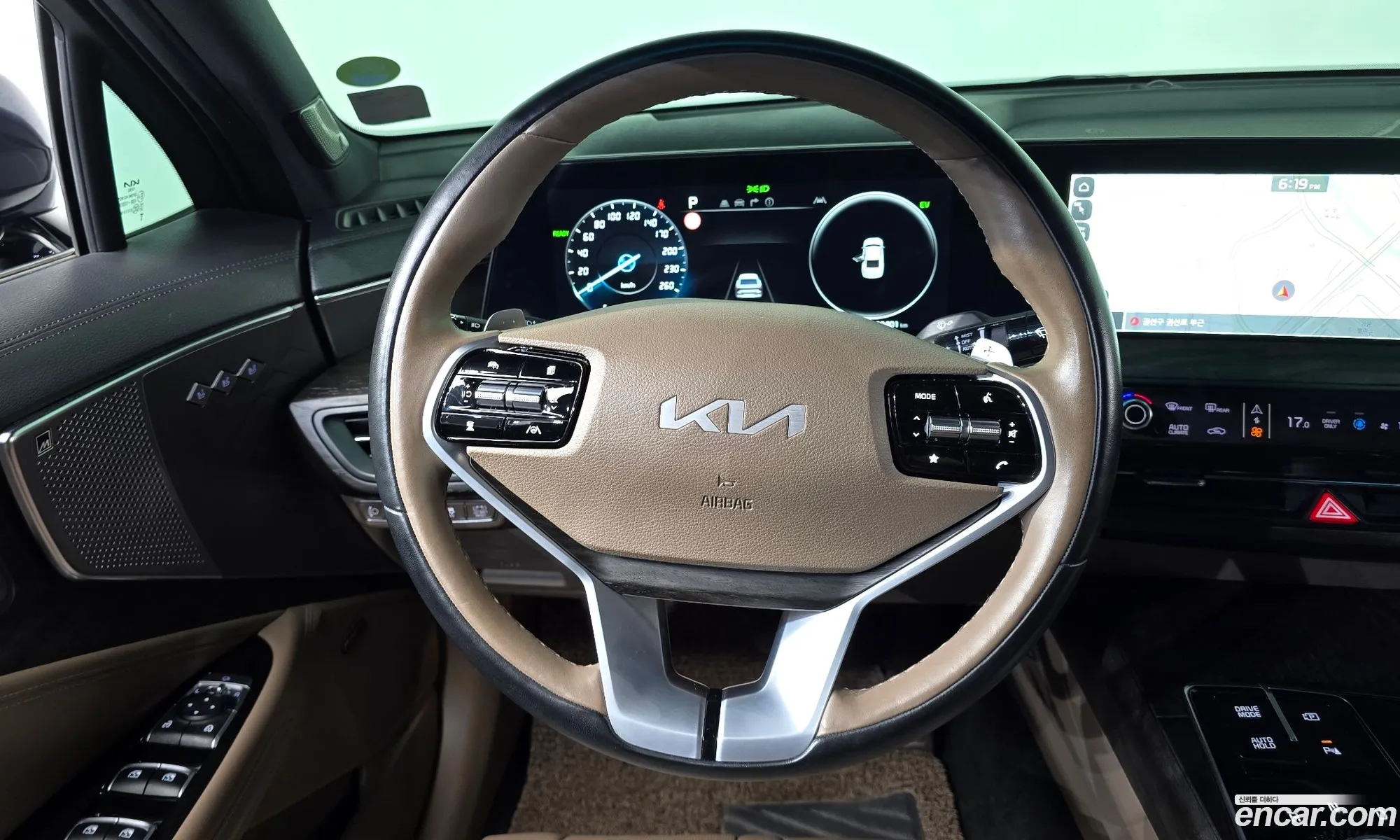 Kia K8 Hybrid 2022 — 33