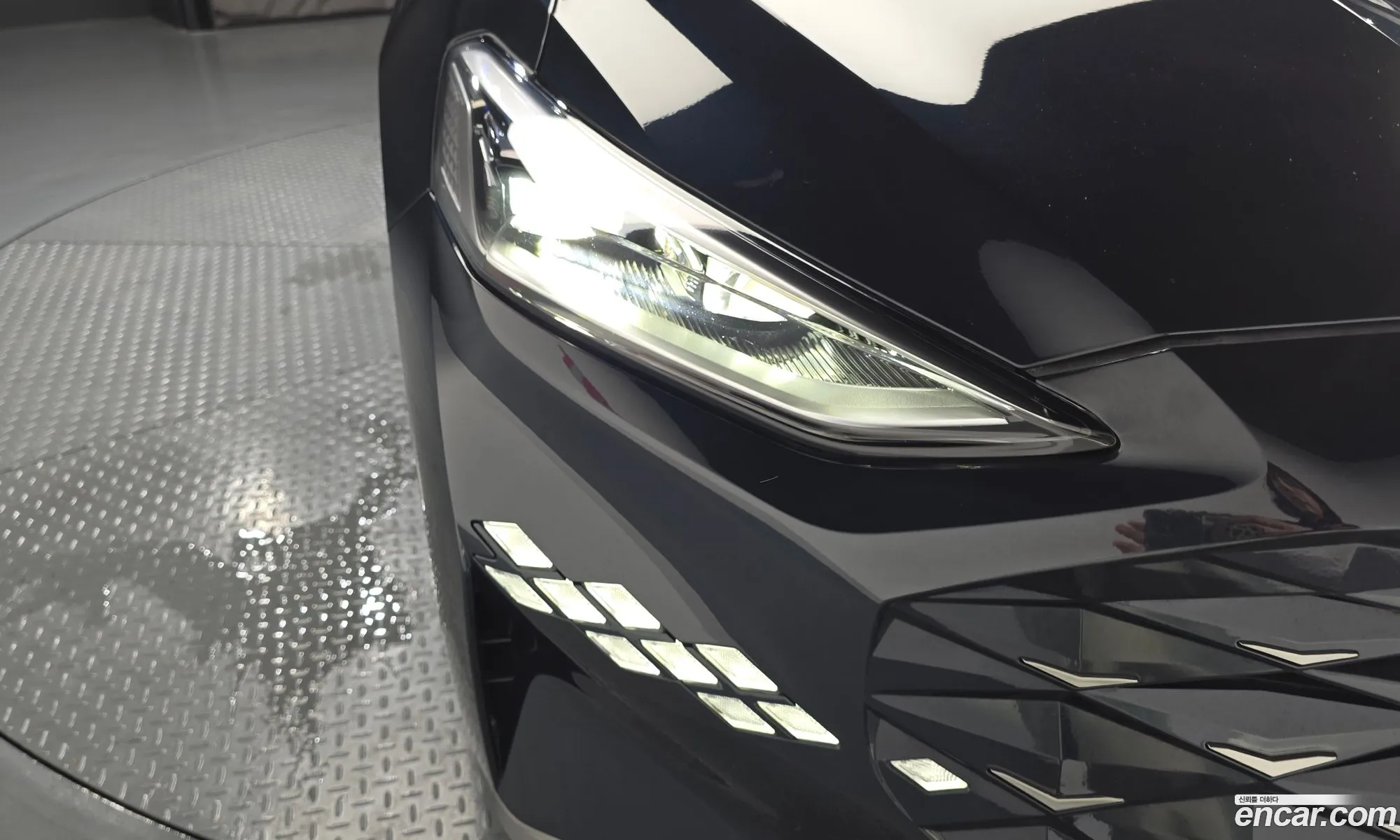 Kia K8 Hybrid 2022 — 11
