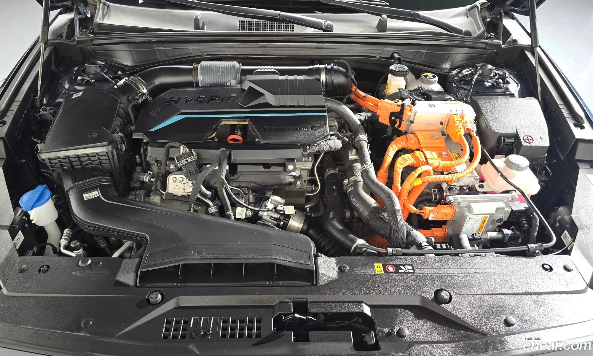 Kia K8 Hybrid 2022 — 16