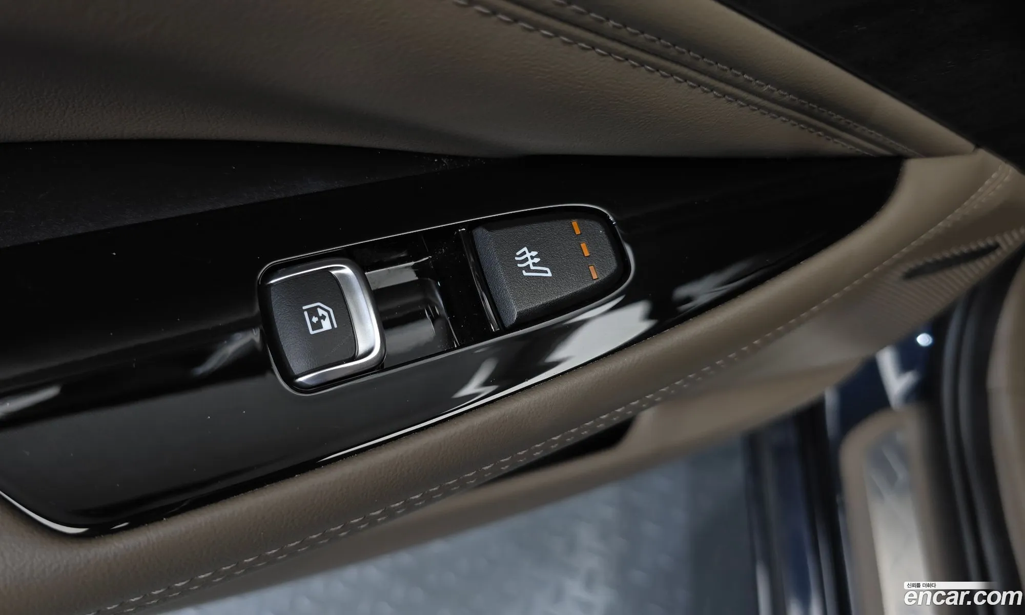 Kia K8 Hybrid 2022 — 17