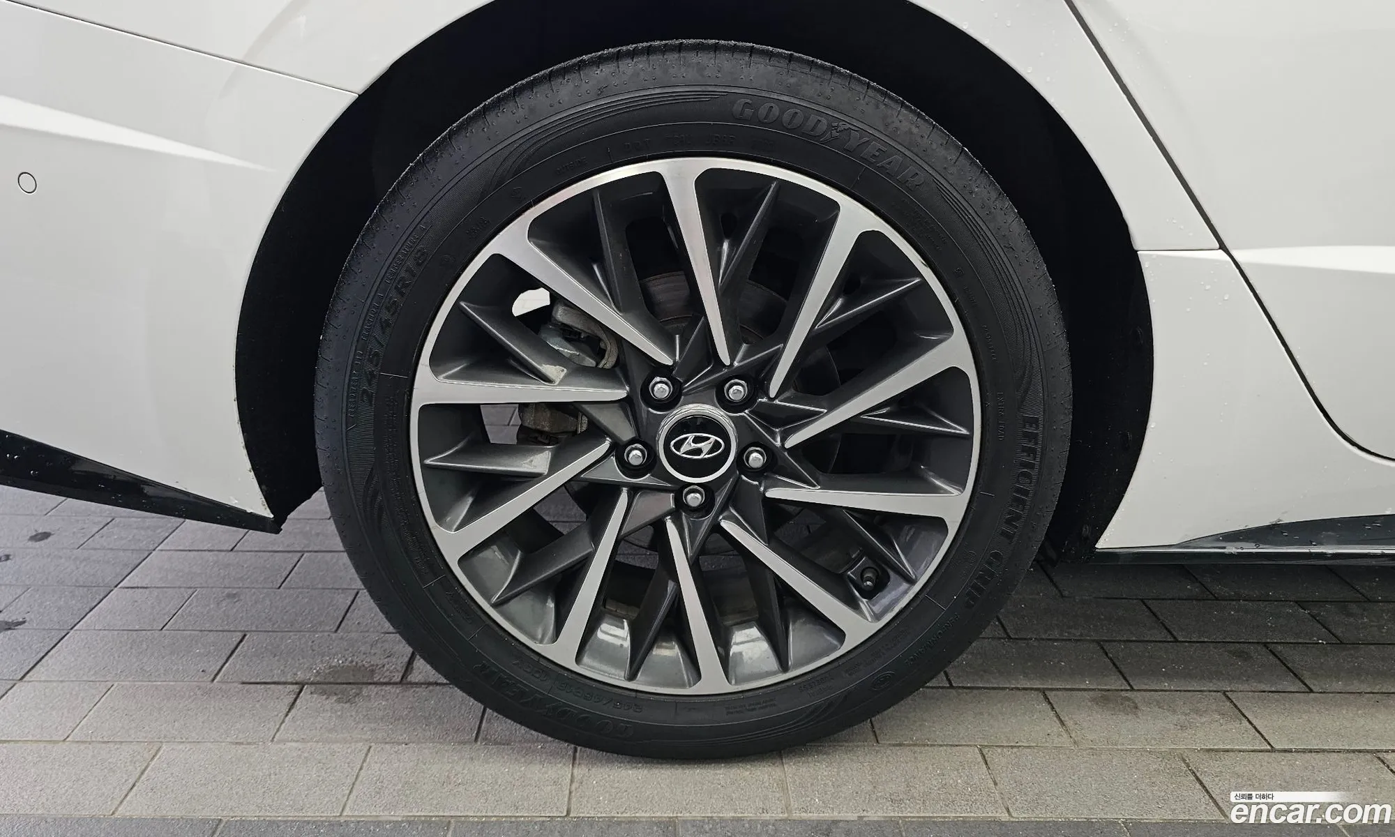Hyundai Sonata 2020 — 26