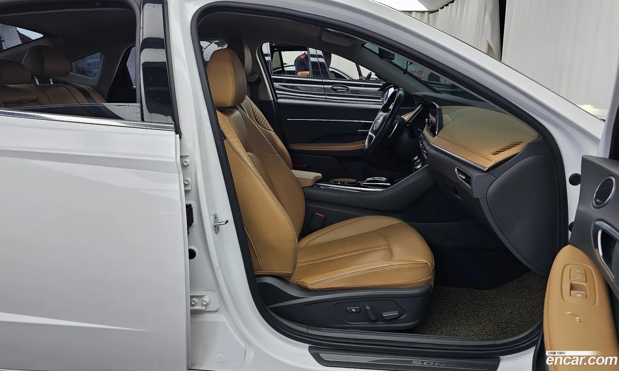 Hyundai Sonata 2020 — 30