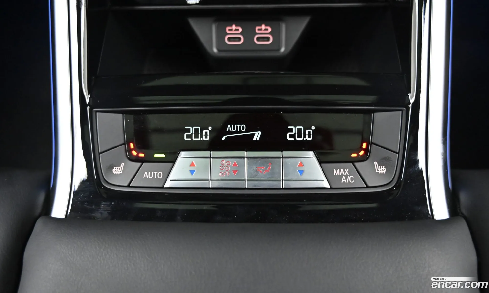 BMW 8 Series 2025 — 11