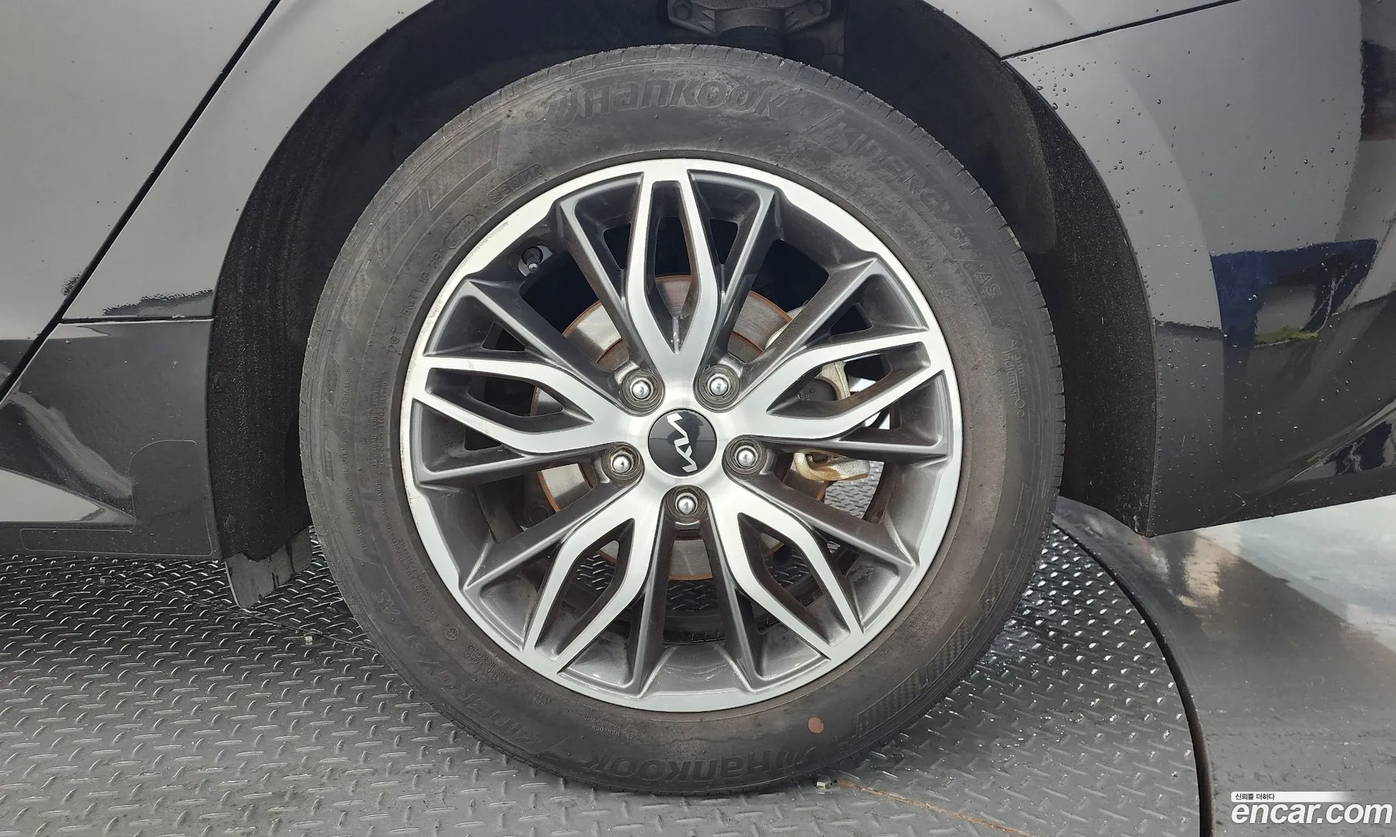 Kia K5 2023 — 20
