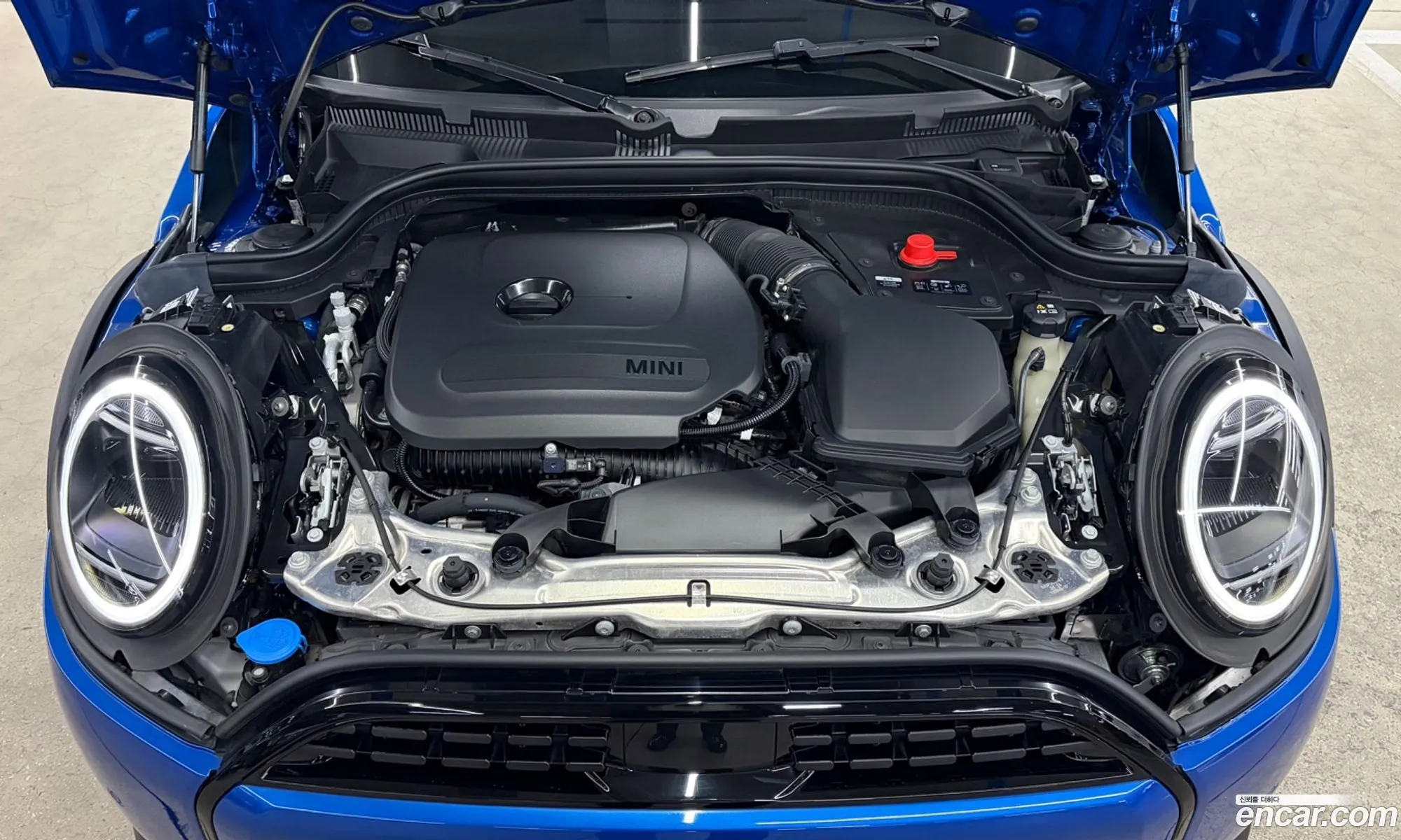 Mini Cooper C 2025 — 16