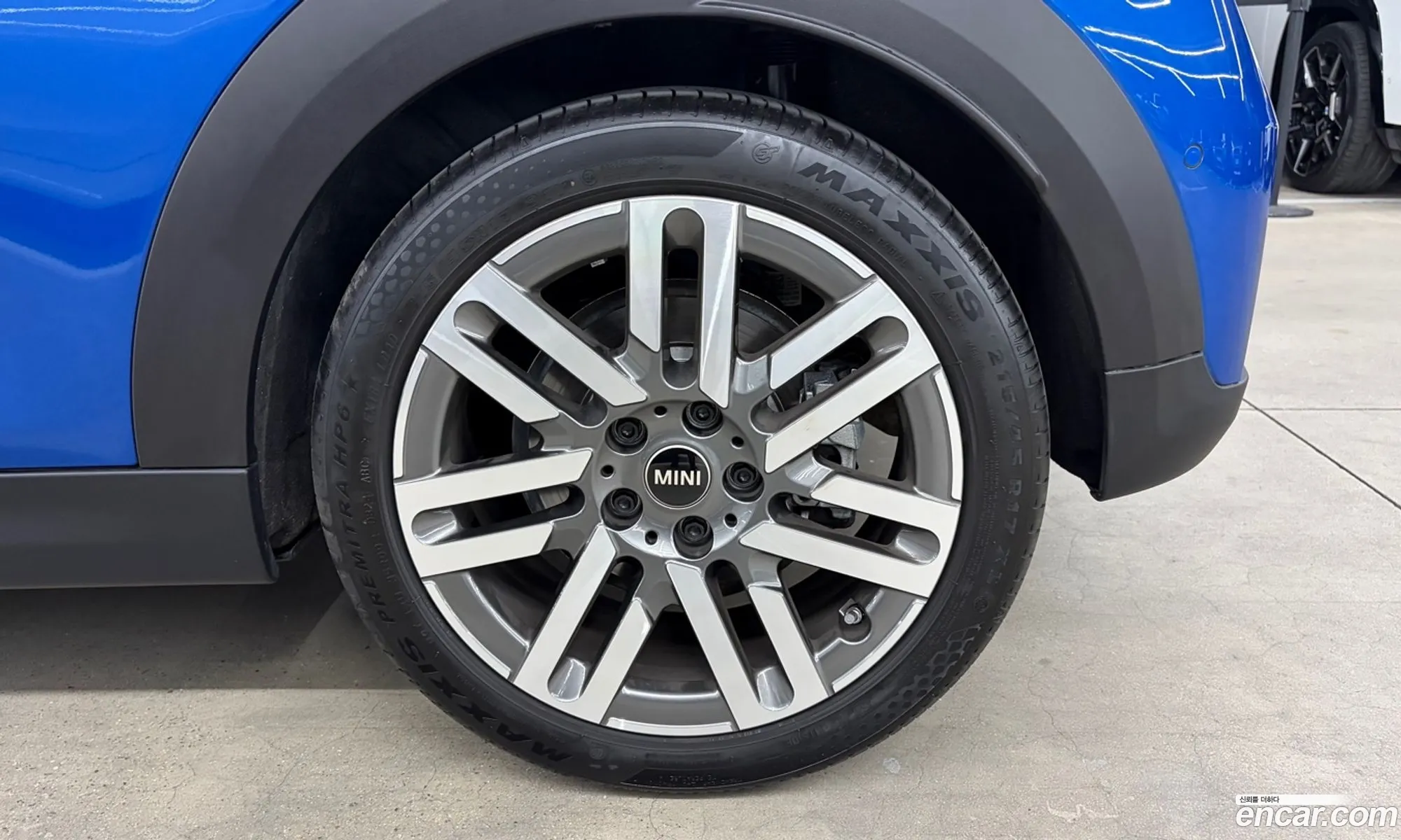 Mini Cooper C 2025 — 13