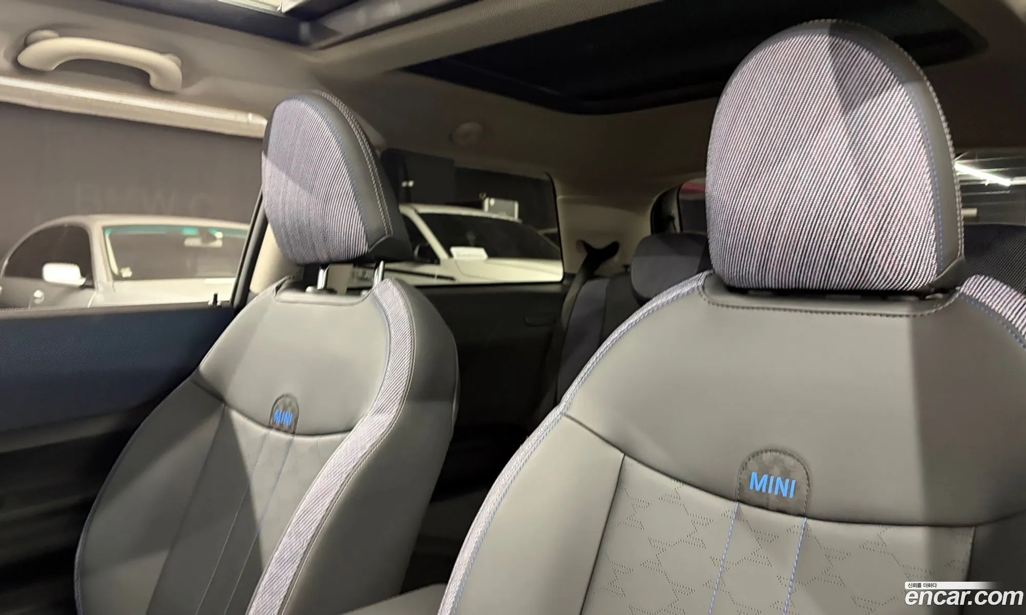 Mini Cooper C 2025 — 11