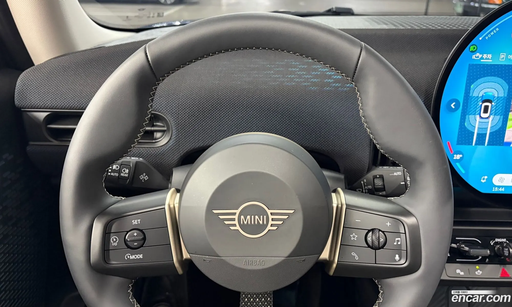 Mini Cooper C 2025 — 19