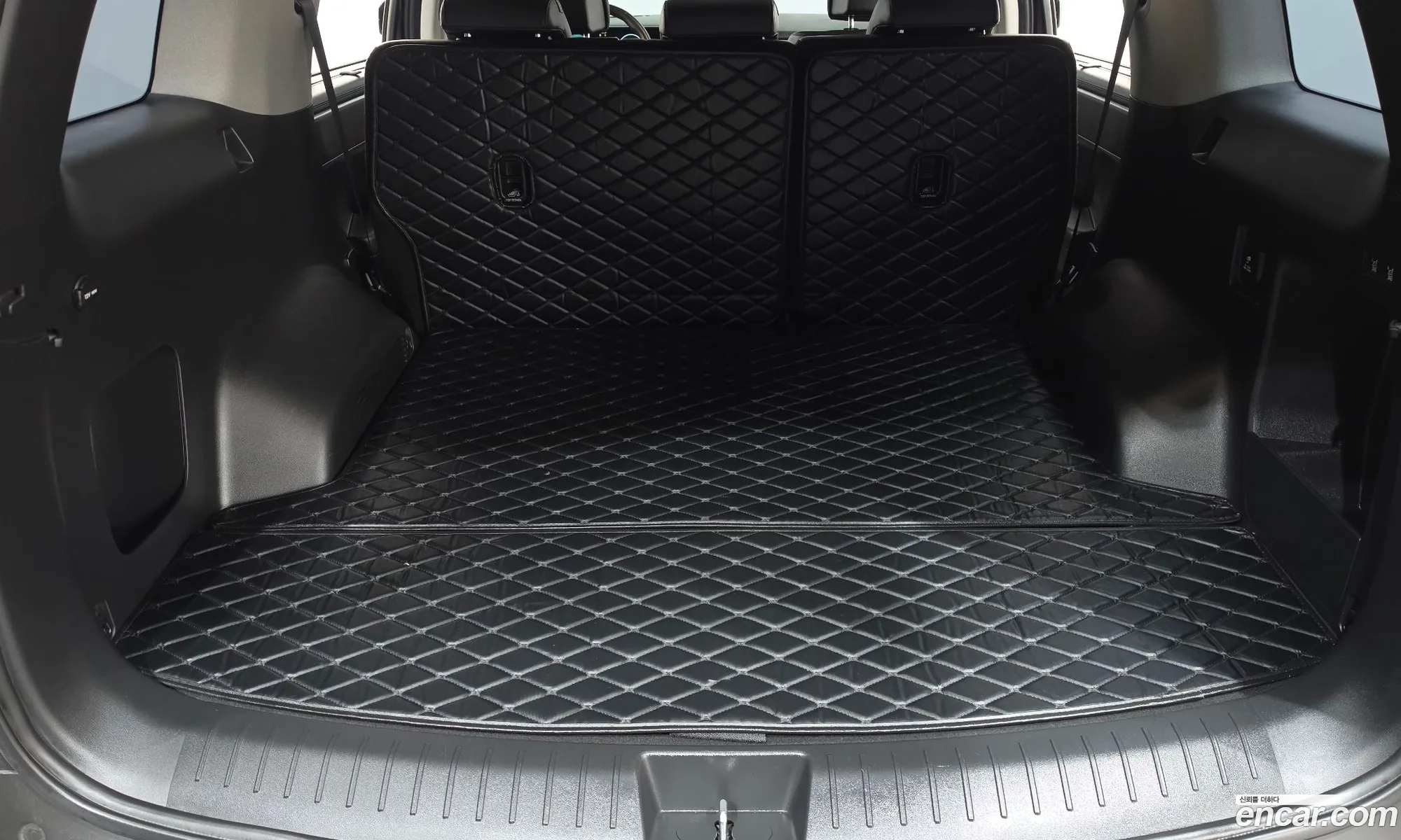 Hyundai Santa Fe 2024 — 17